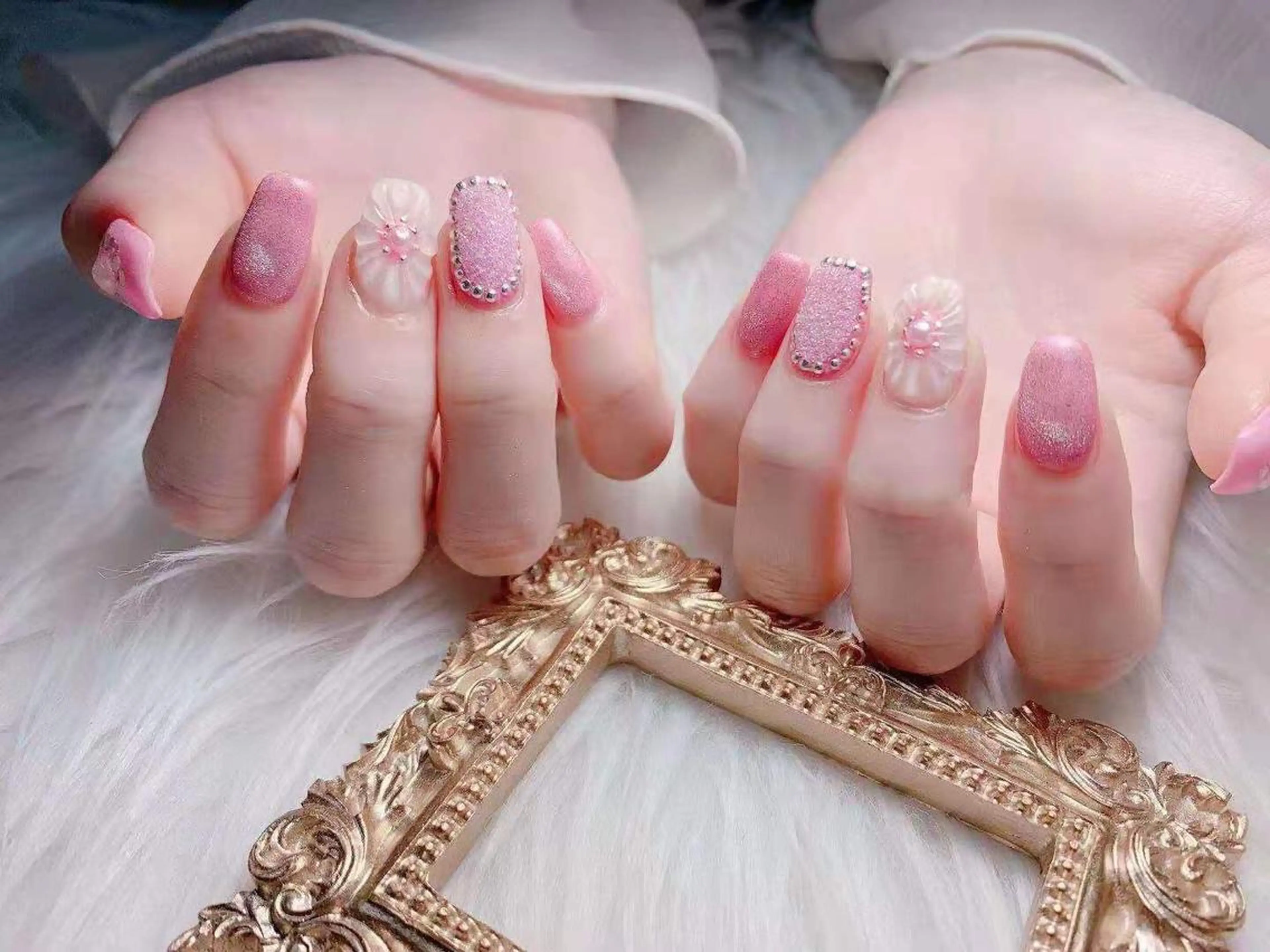 ネイル ぷっくりネイル 夏ネイル MiKi Nai池袋 長さだし得意のネイルデザイン