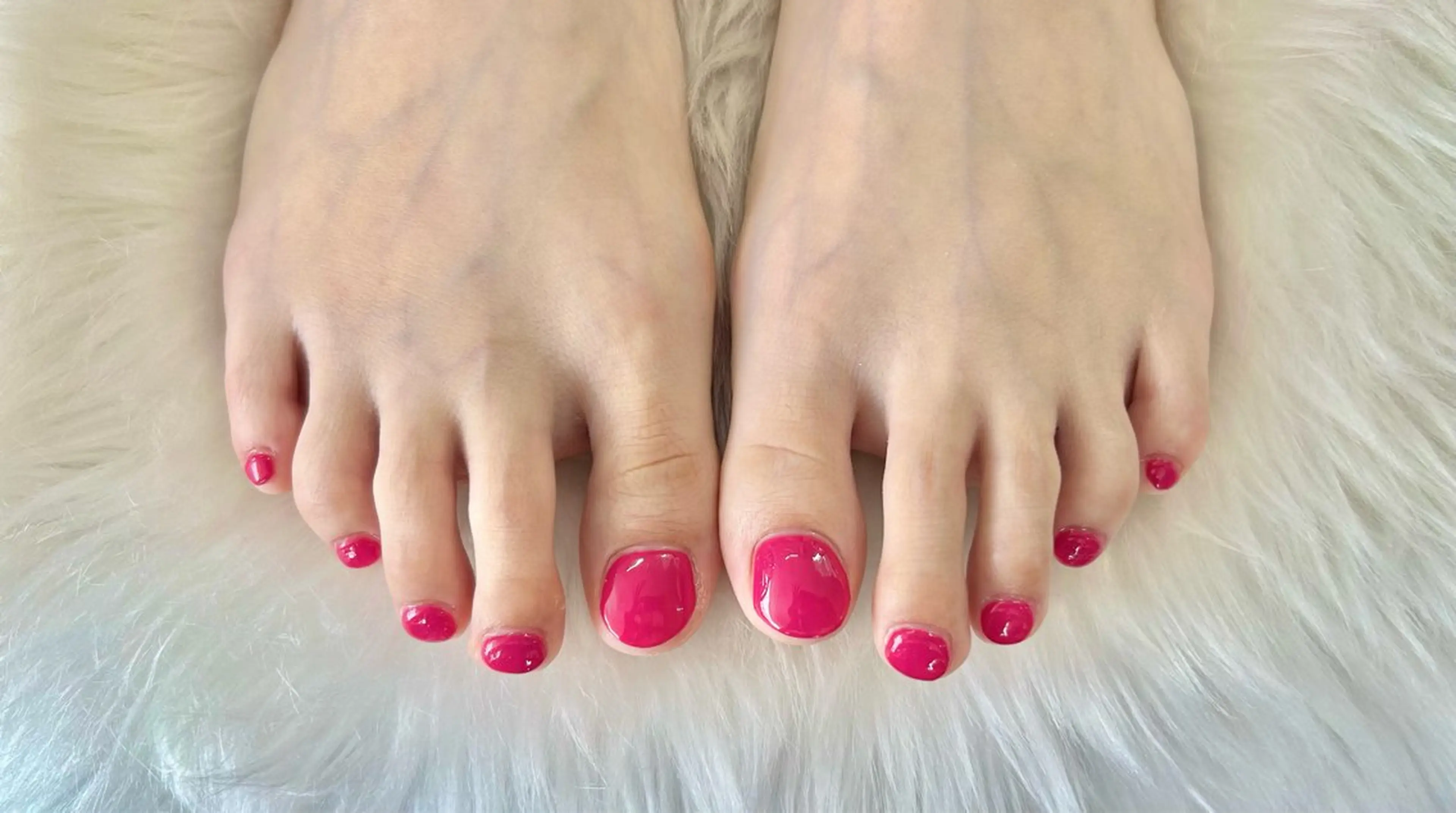 ネイル 二階堂 晴菜のネイルデザイン