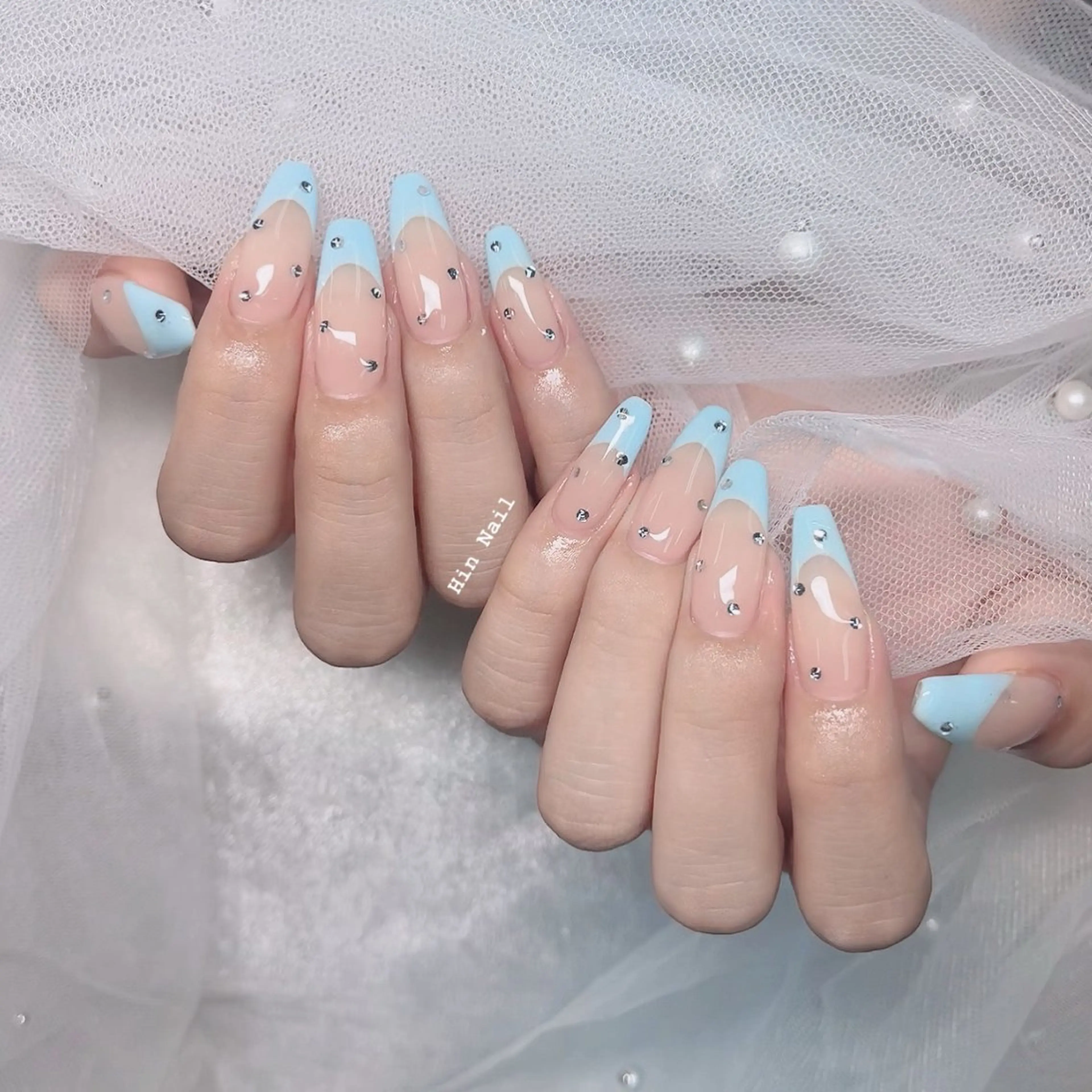 ネイル ハンドネイル Hin Nailsのネイルデザイン