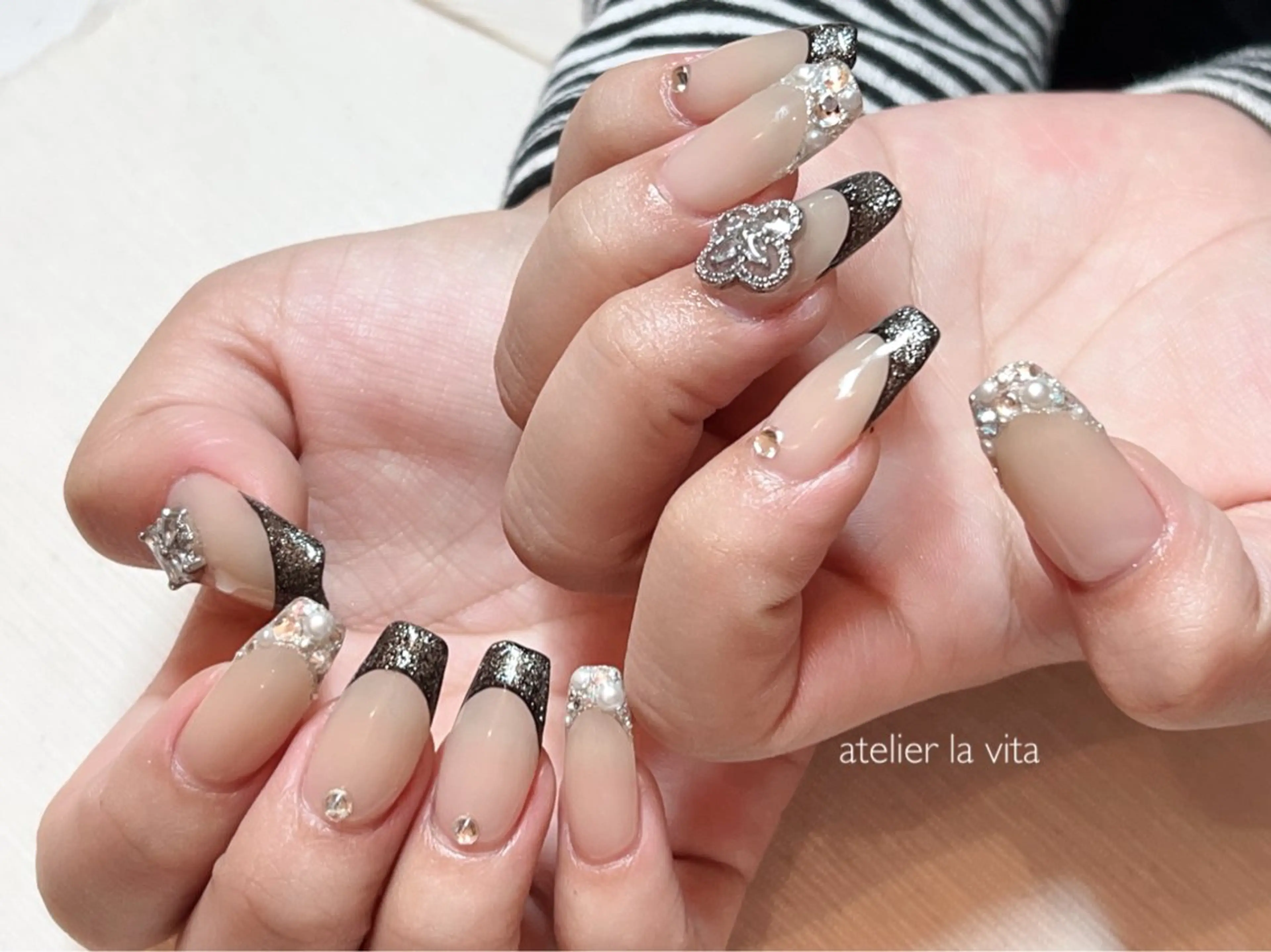ネイル アートネイル 成人式 ジェルネイル メンズネイル スカルプネイル atelier la vita所属・lavita. mimuraのネイルデザイン
