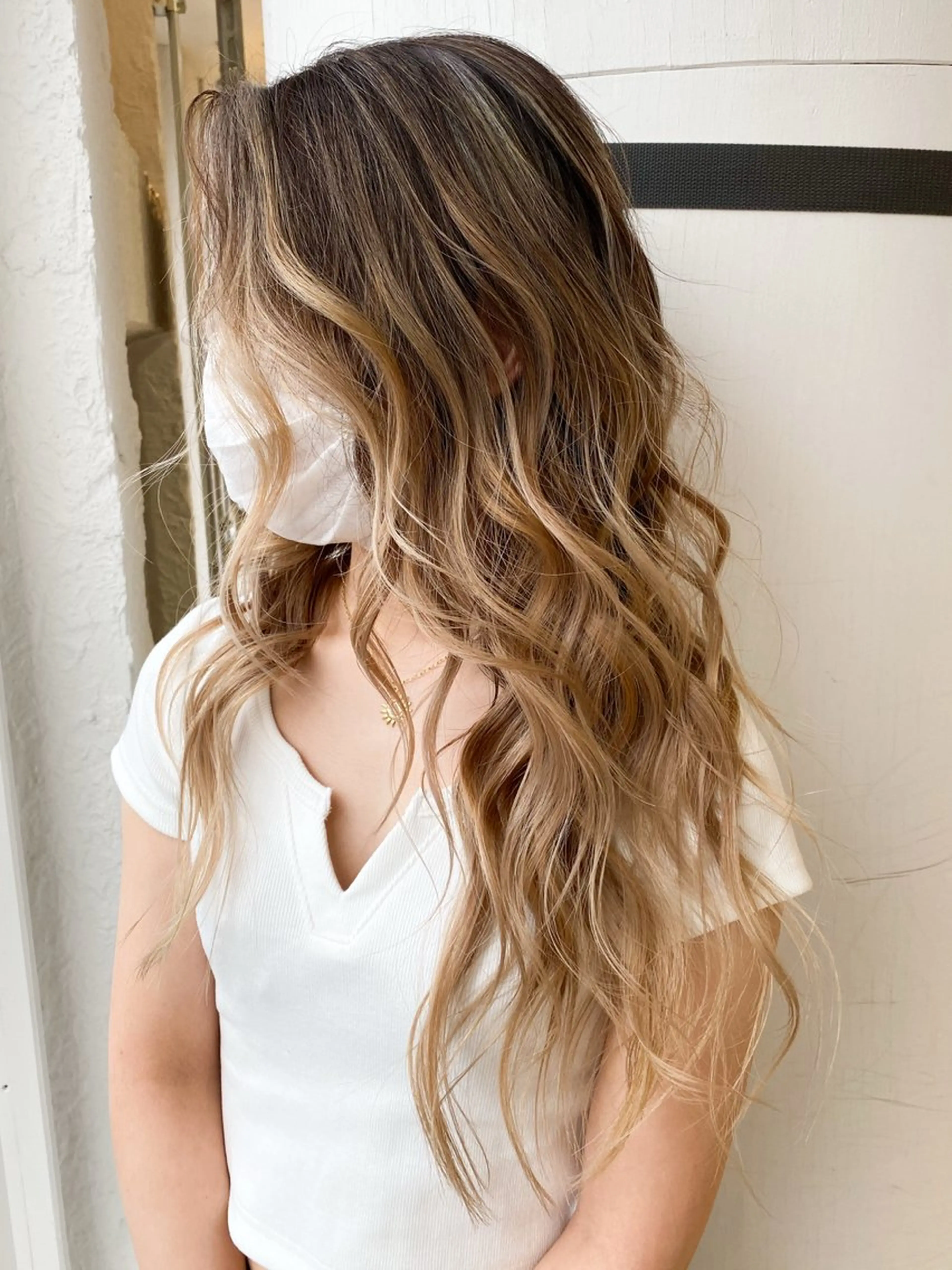 ロング カラー バレイヤージュ レイヤーカット ヘアカラー トリートメント welring hair salonのヘアスタイル