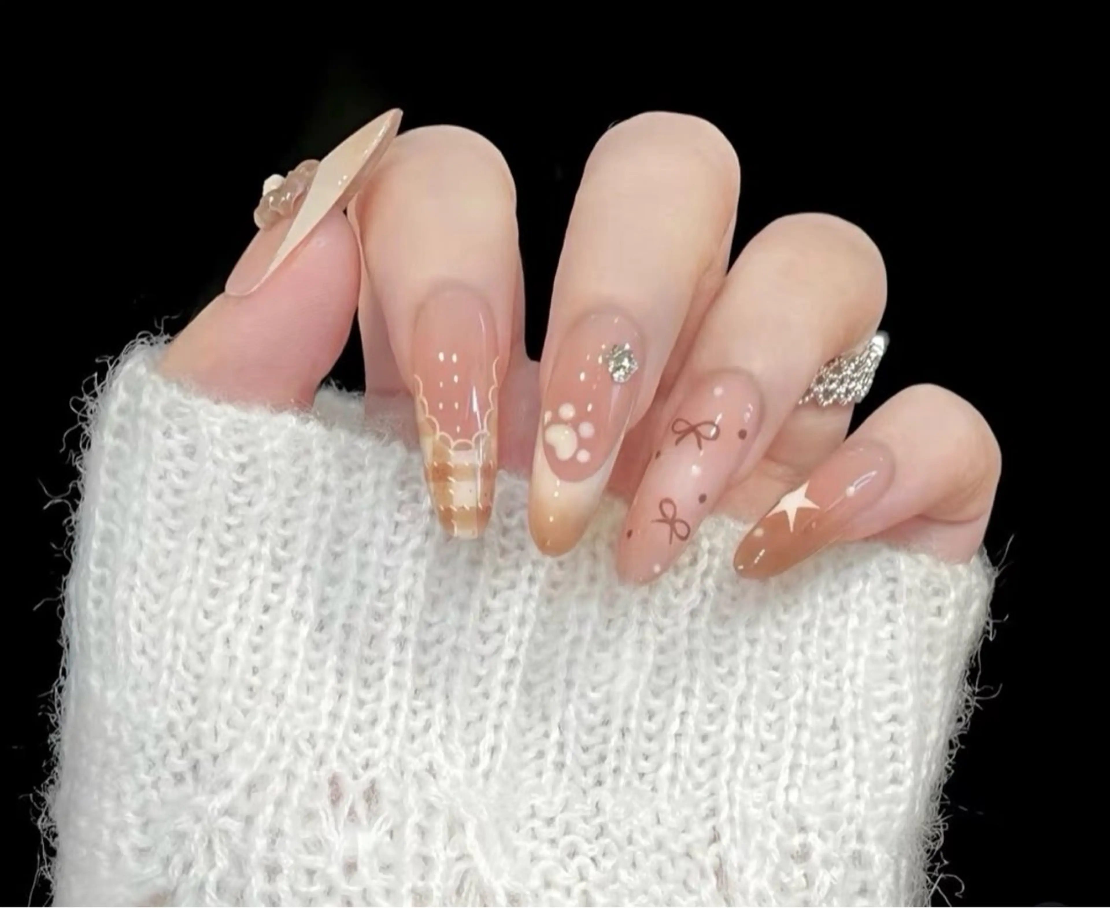 ネイル アートネイル オーロラネイル クリアネイル 長さ出し フレンチネイル best nailのネイルデザイン
