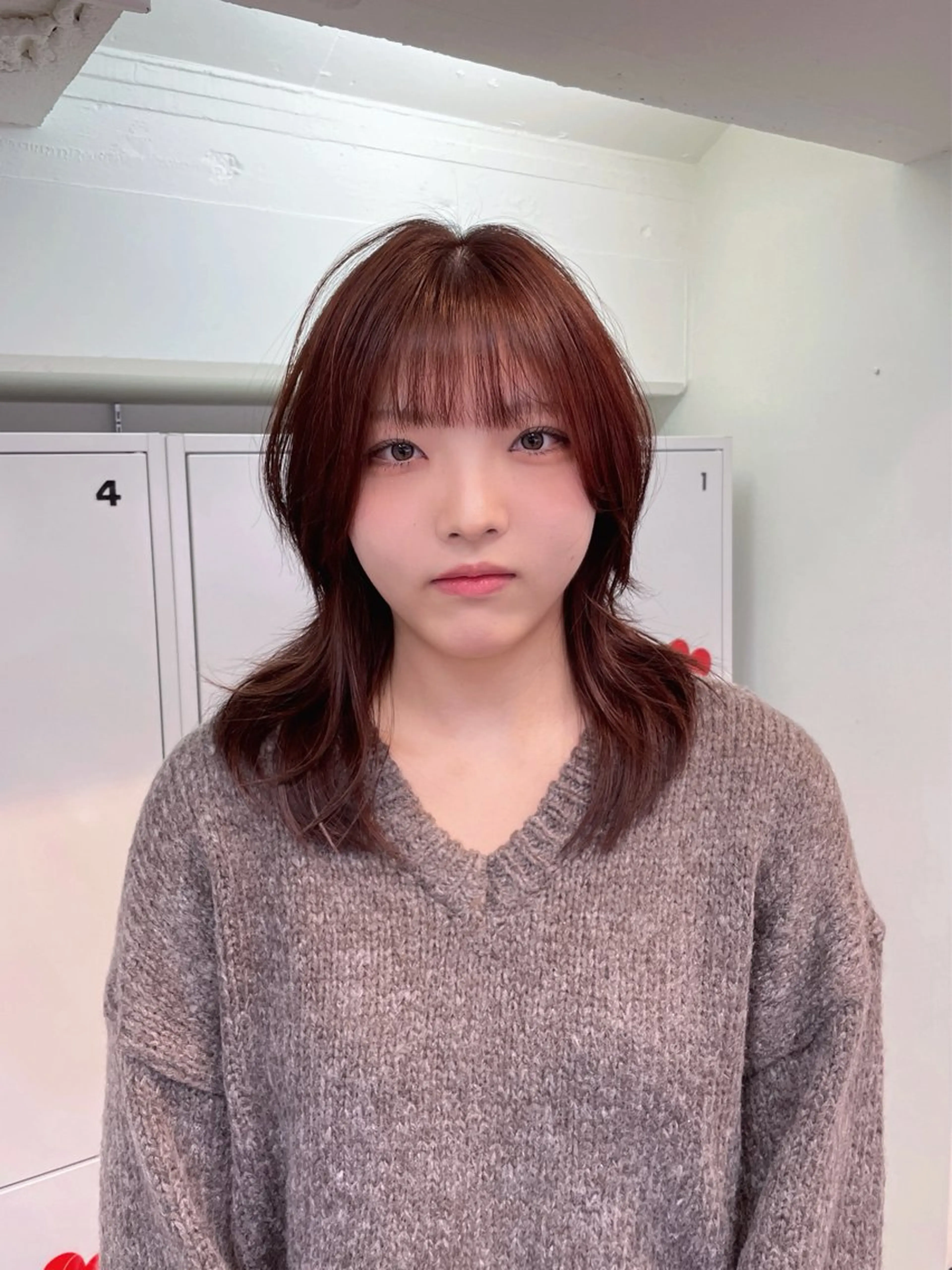 ミディアム カラー ブラウンカラー レッドカラー レッドブラウン ハッシュカット yu-kaハッシュ カット/韓国レイヤーのヘアスタイル