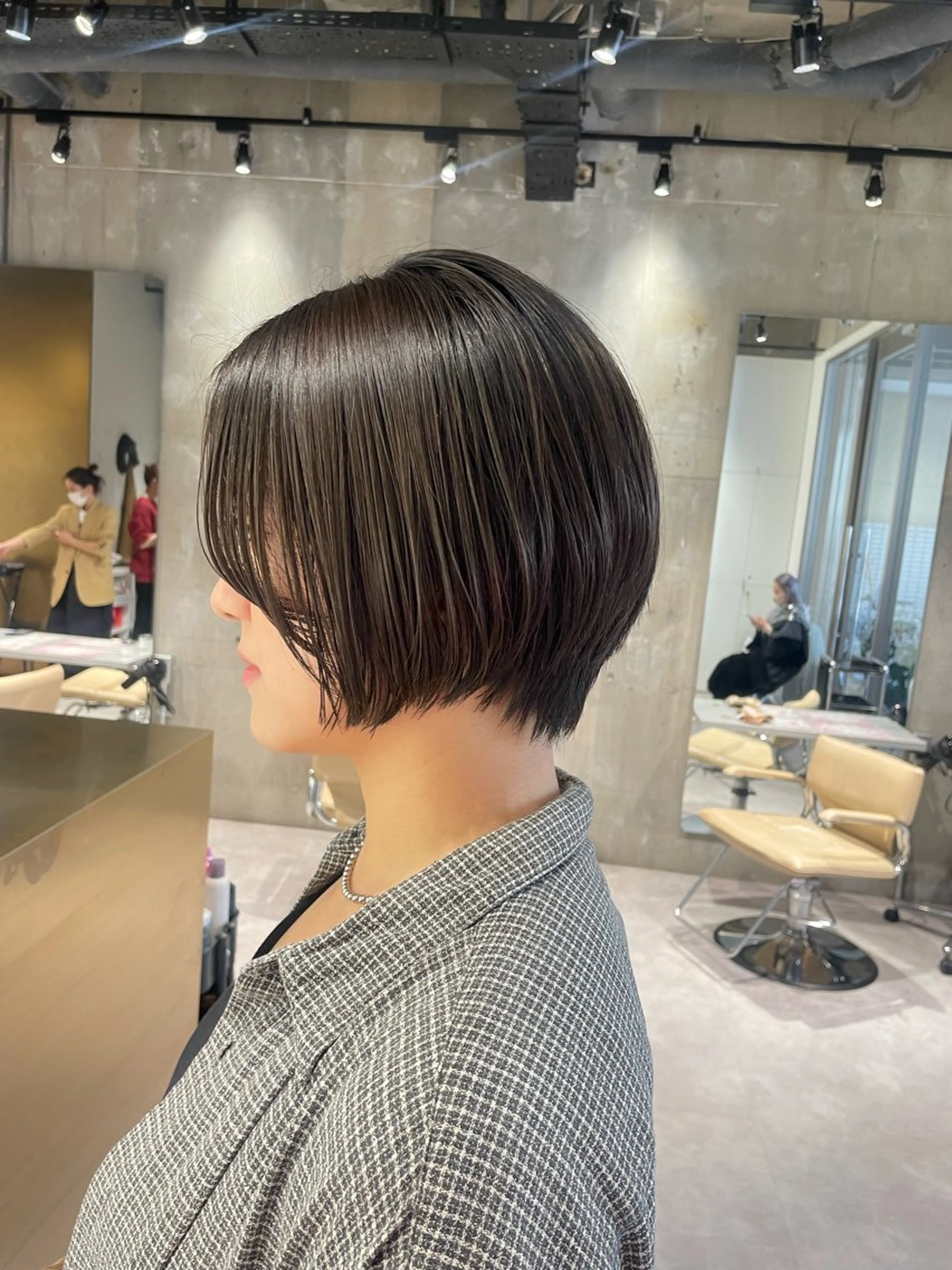 ショート カラー ショートヘア mina🪐立川駅/ 無料ショートカットのヘアスタイル