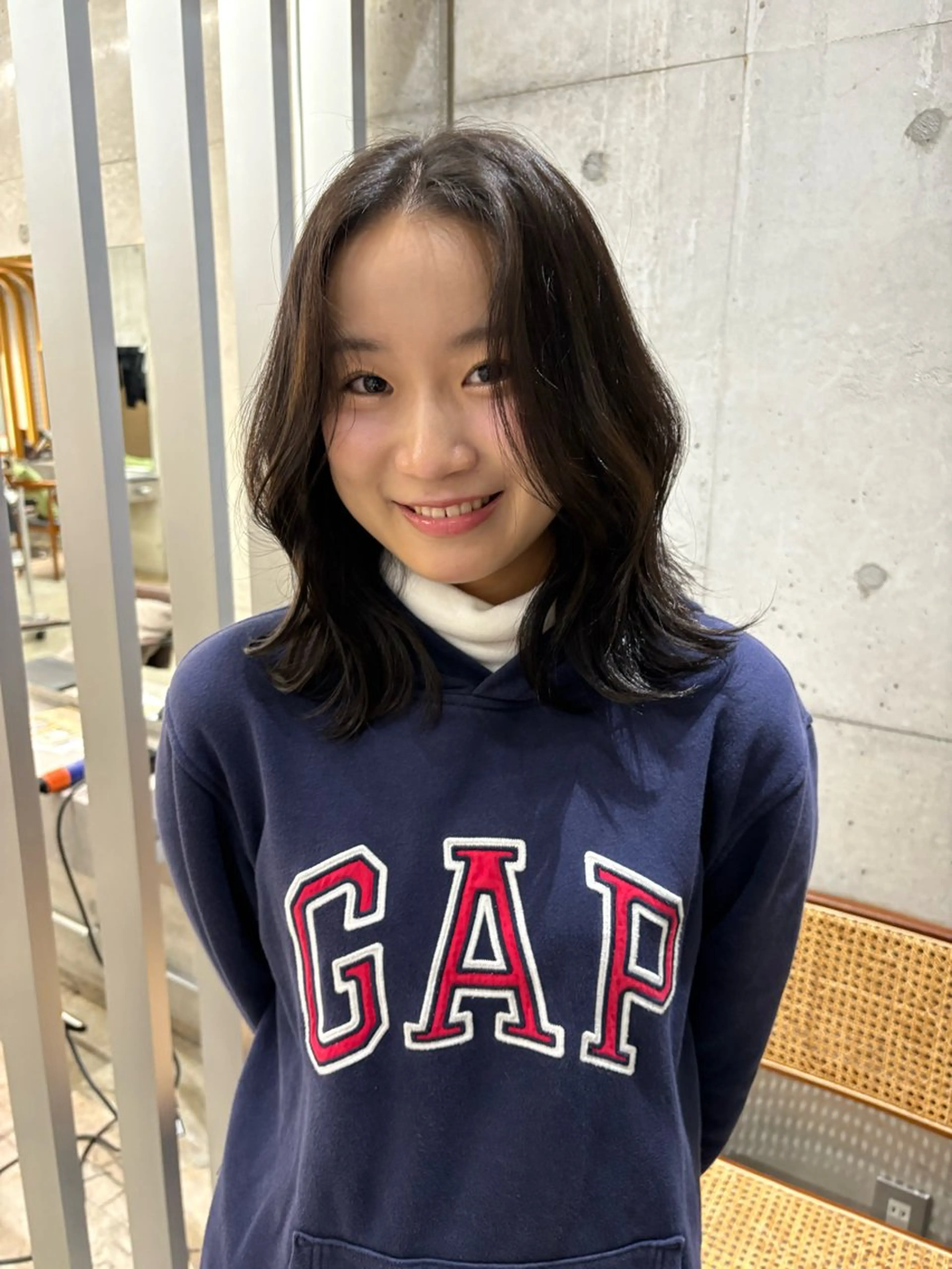 ミディアム くびれヘア レイヤーカット Watanabe Maiのヘアスタイル