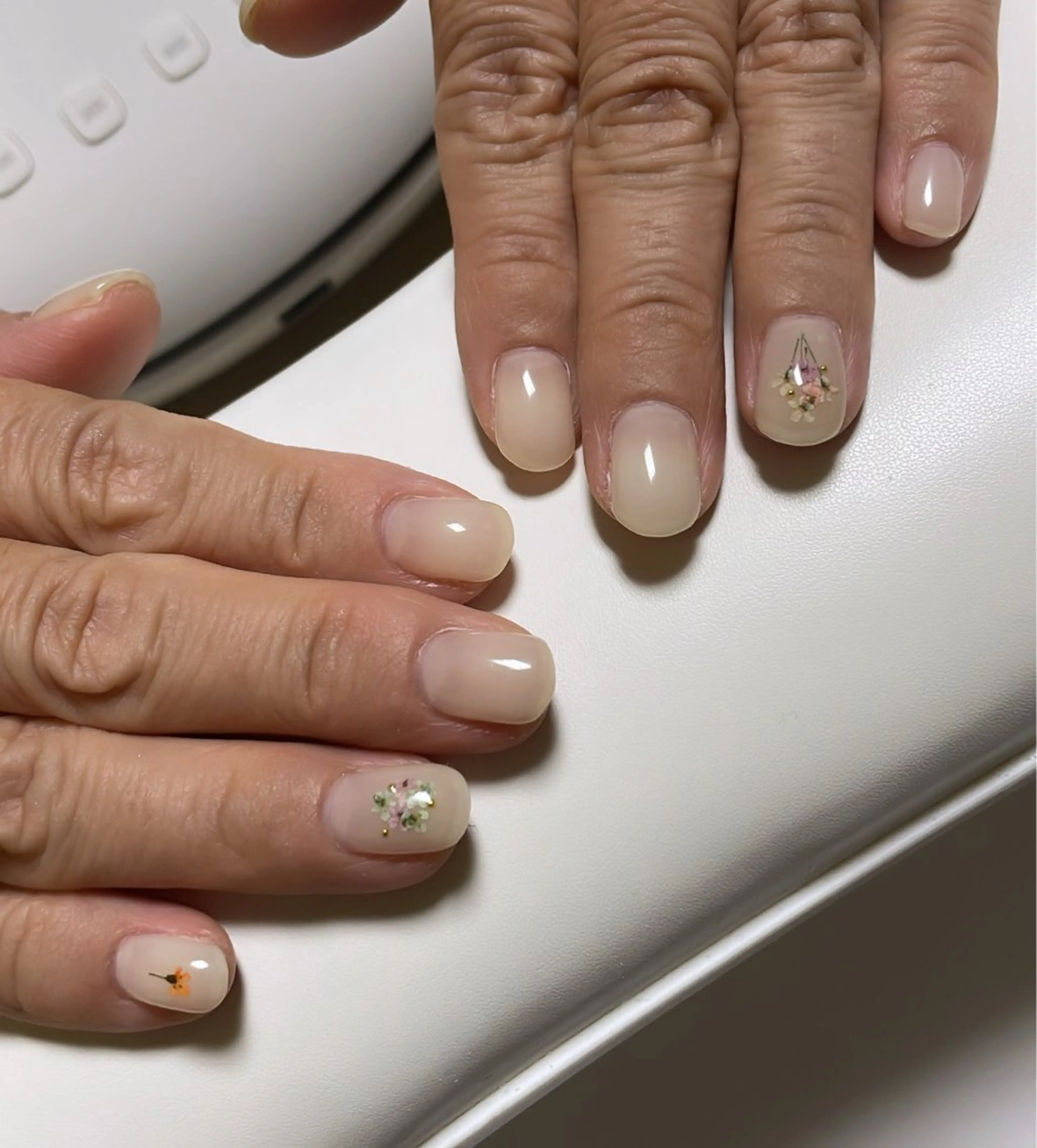 ネイル Charlot Nail Salonのネイルデザイン