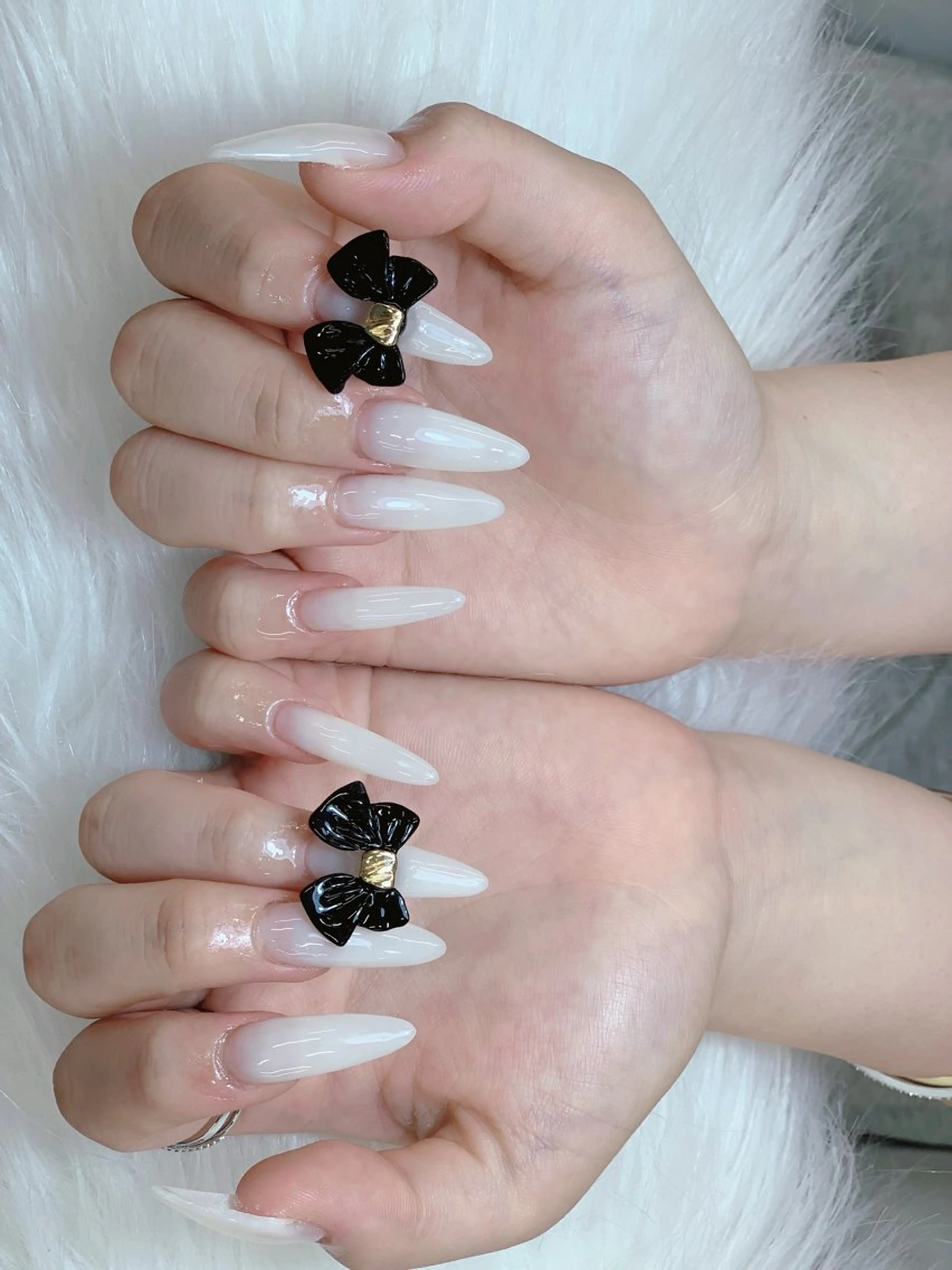 ネイル ハンドネイル ミン ゴテゴテネイルのネイルデザイン