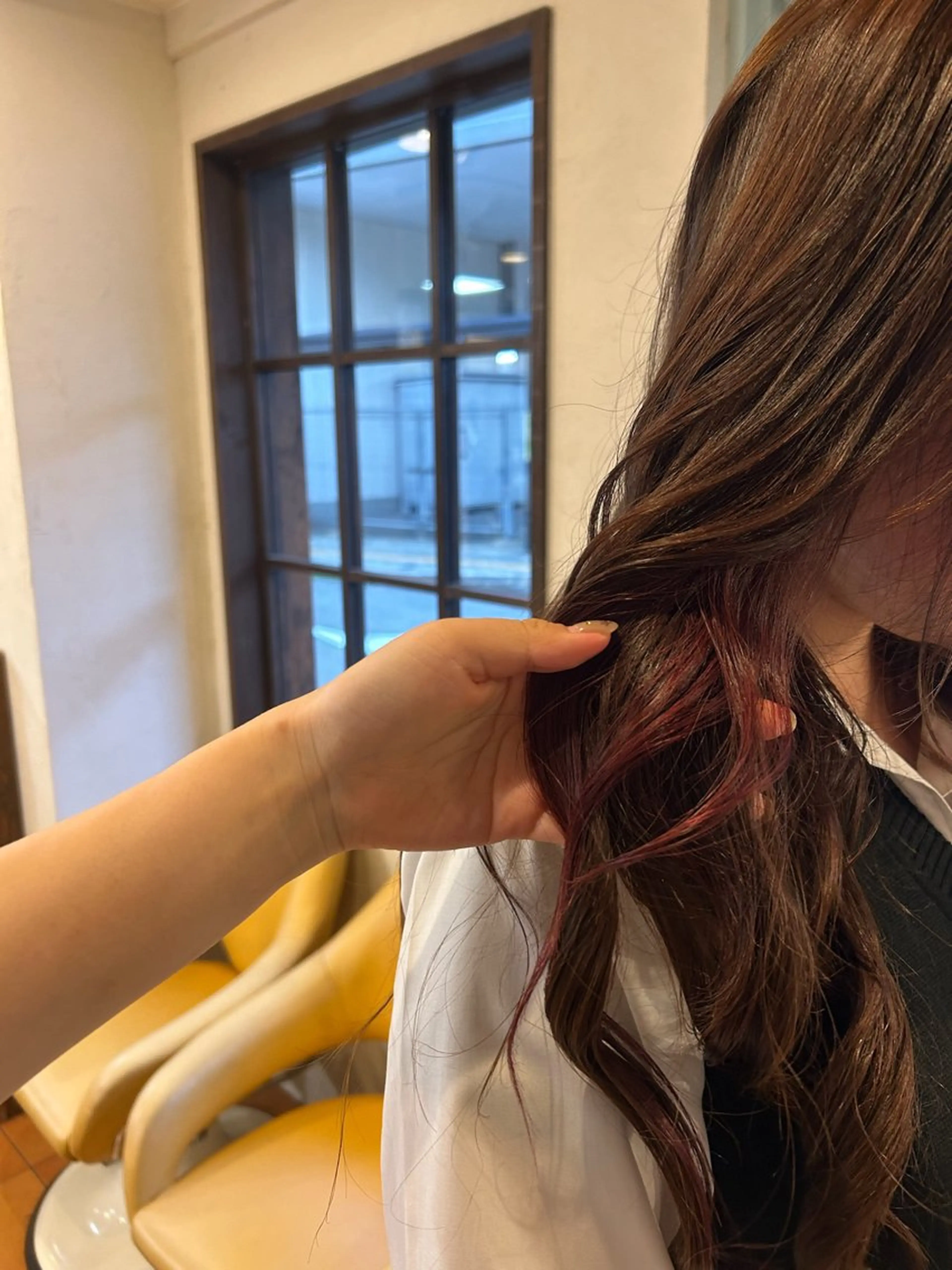 ロング カラー インナーカラー クリスマス ヘアカラー 徳永　髪質改善 縮毛矯正のヘアスタイル