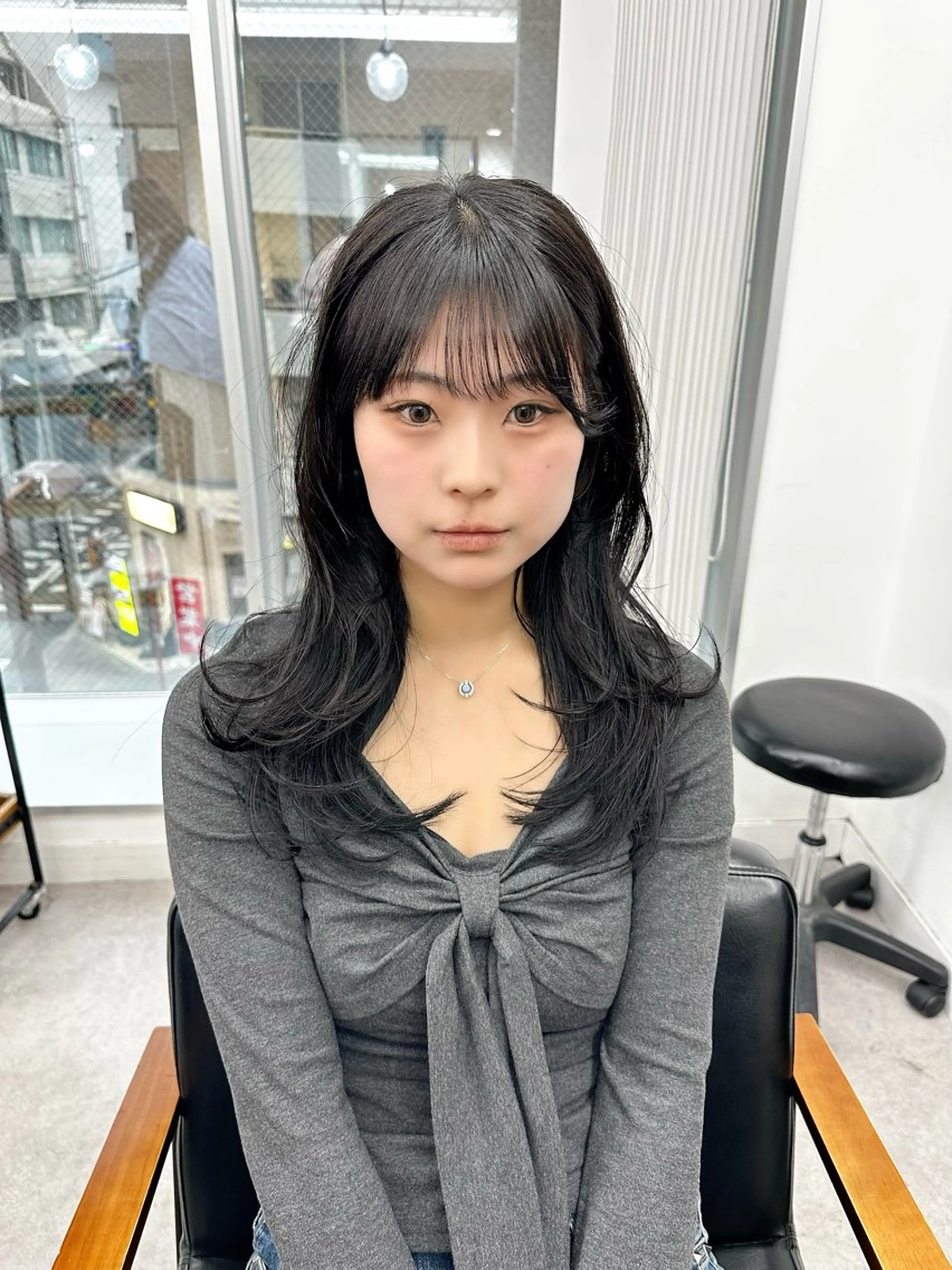 セミロング カラー パーマ ヘアアレンジ メンズ キッズ カット ヘアカラー レイヤーカット 🌿透け感カラーのヘアスタイル