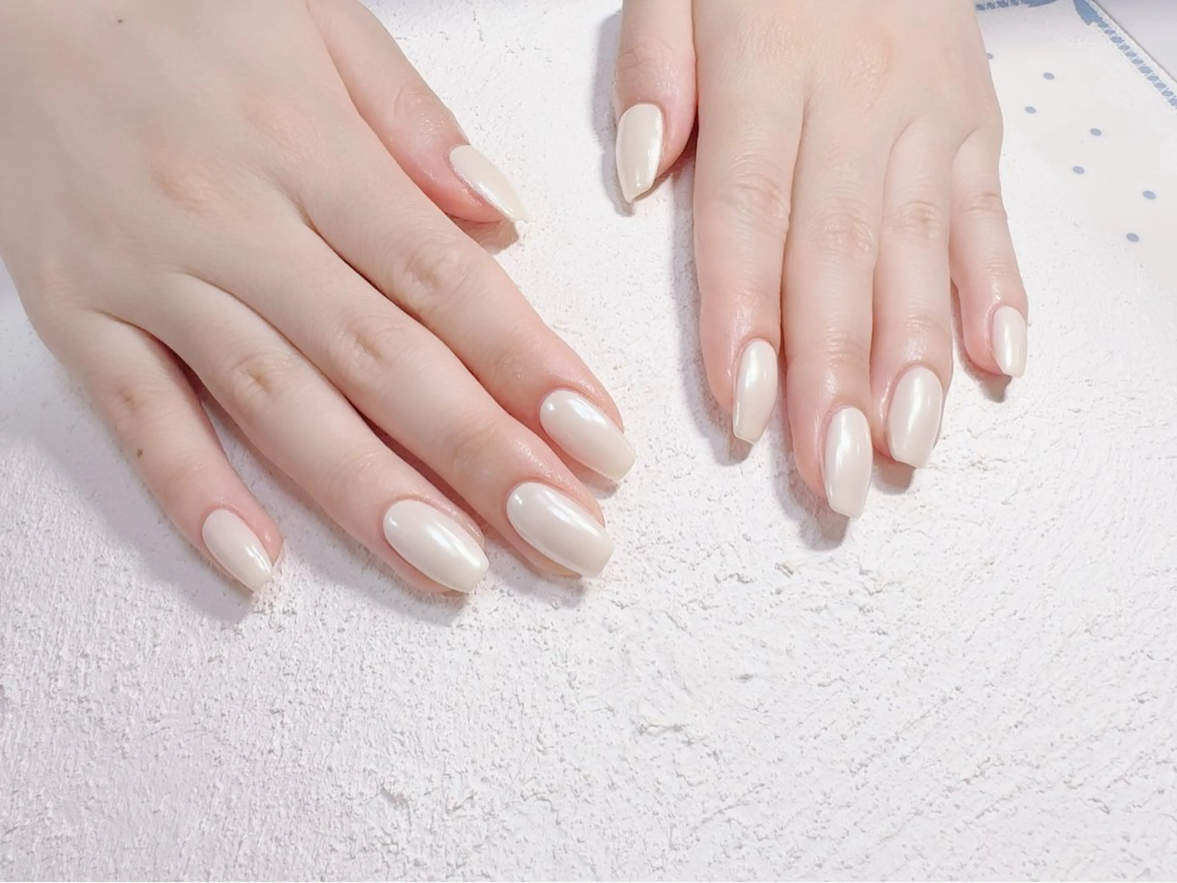 ネイル ジェルネイル ミラーネイル Regaro i.sのネイルデザイン