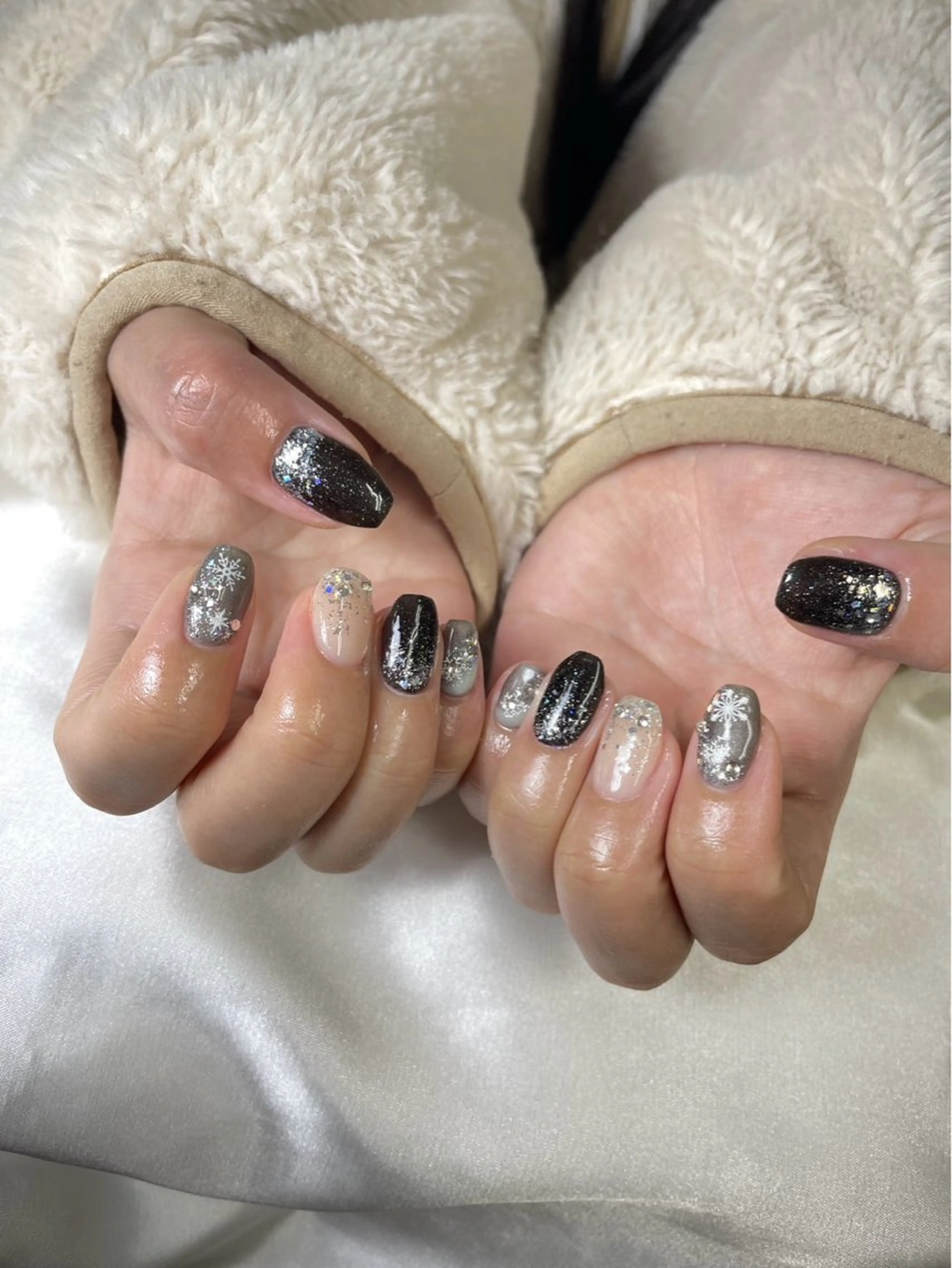 ネイル ブラウン チークネイル 桜ネイル 長さ出し フットネイル ハンドネイル XIINH NAIL SALONのネイルデザイン