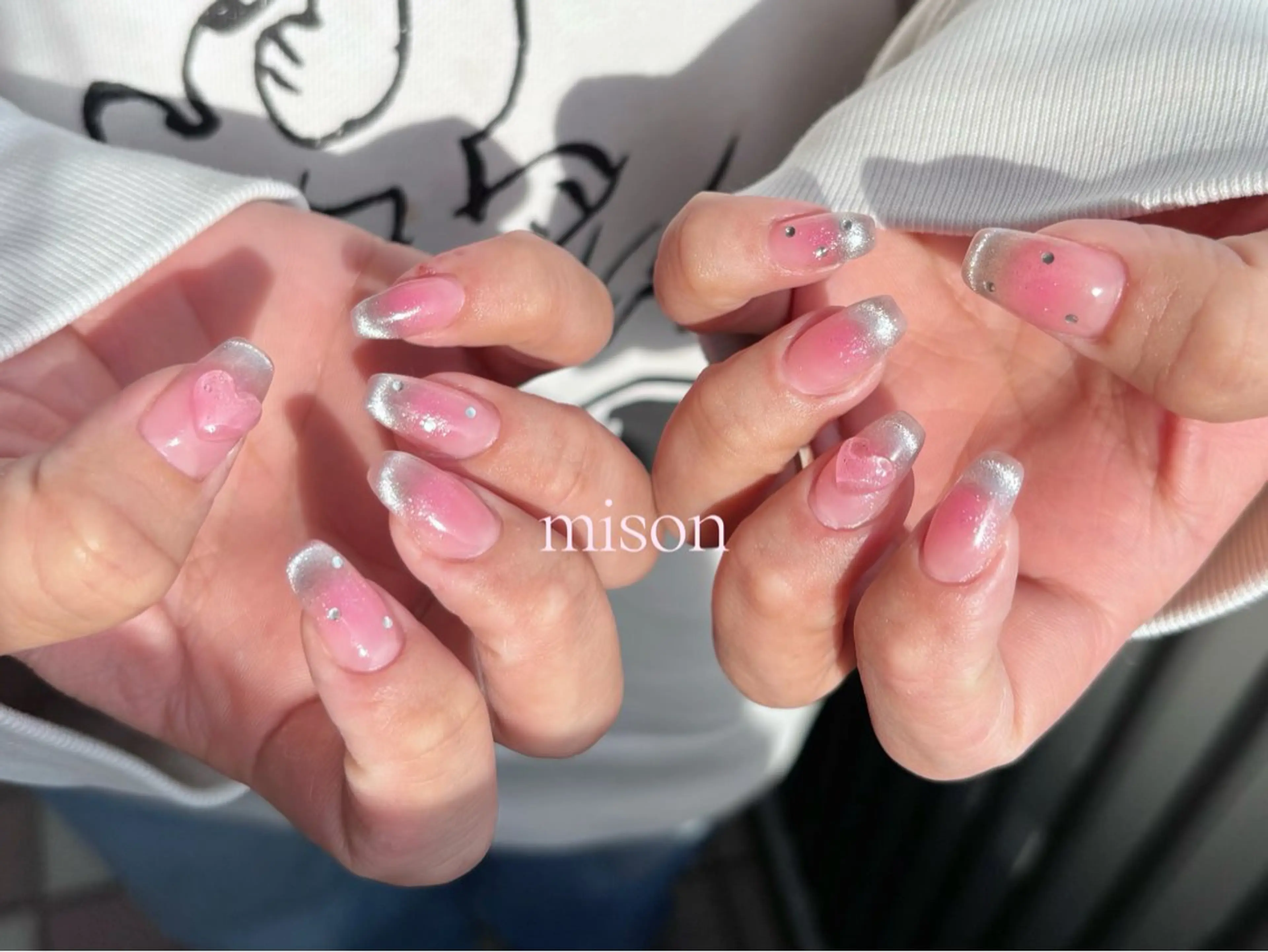 ネイル 持ち込み mison 安形友花のネイルデザイン