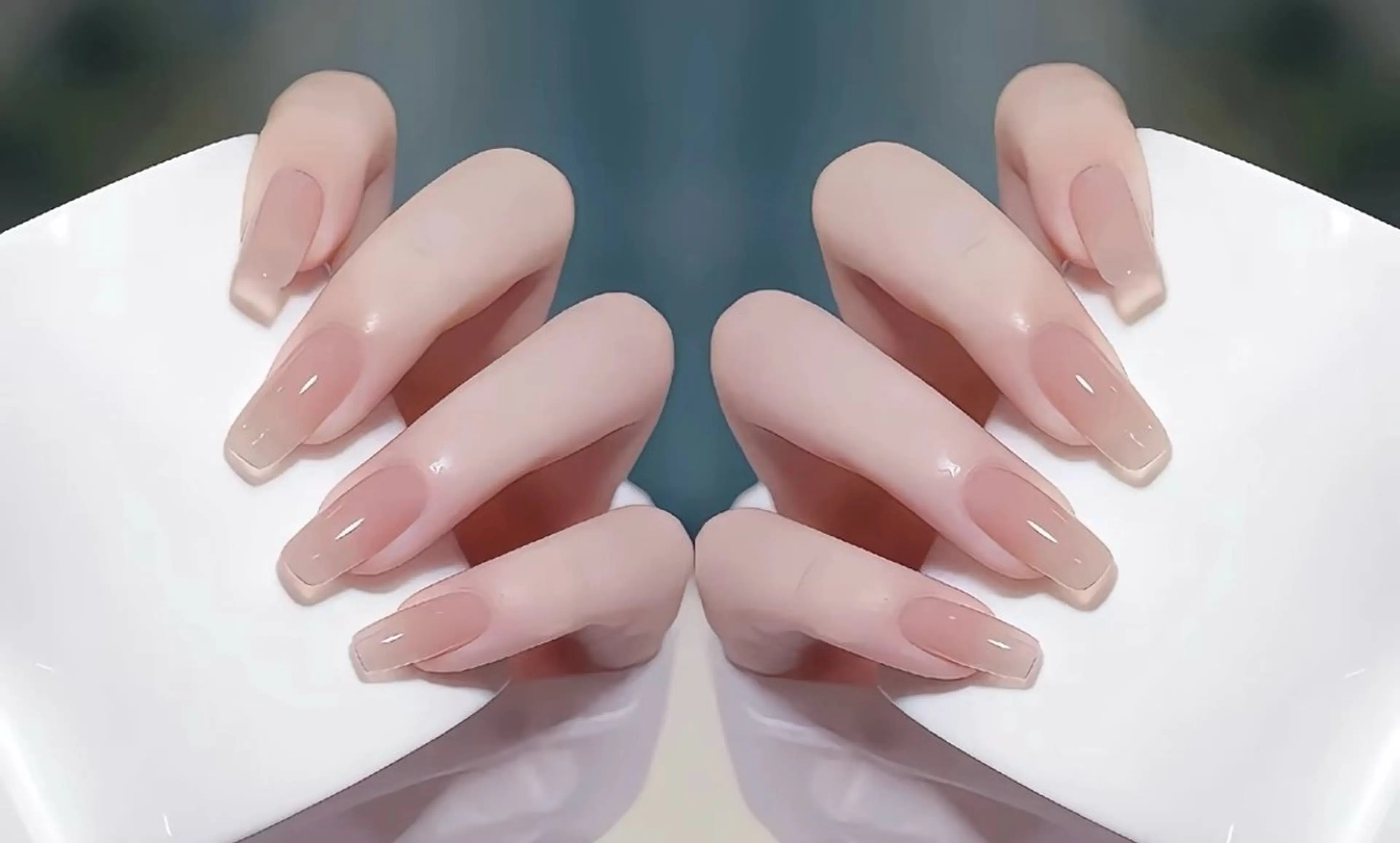 ネイル チークネイル 長さ出し フレンチネイル ガーリー 韓国ネイル sun nail池袋 モデル募集のネイルデザイン