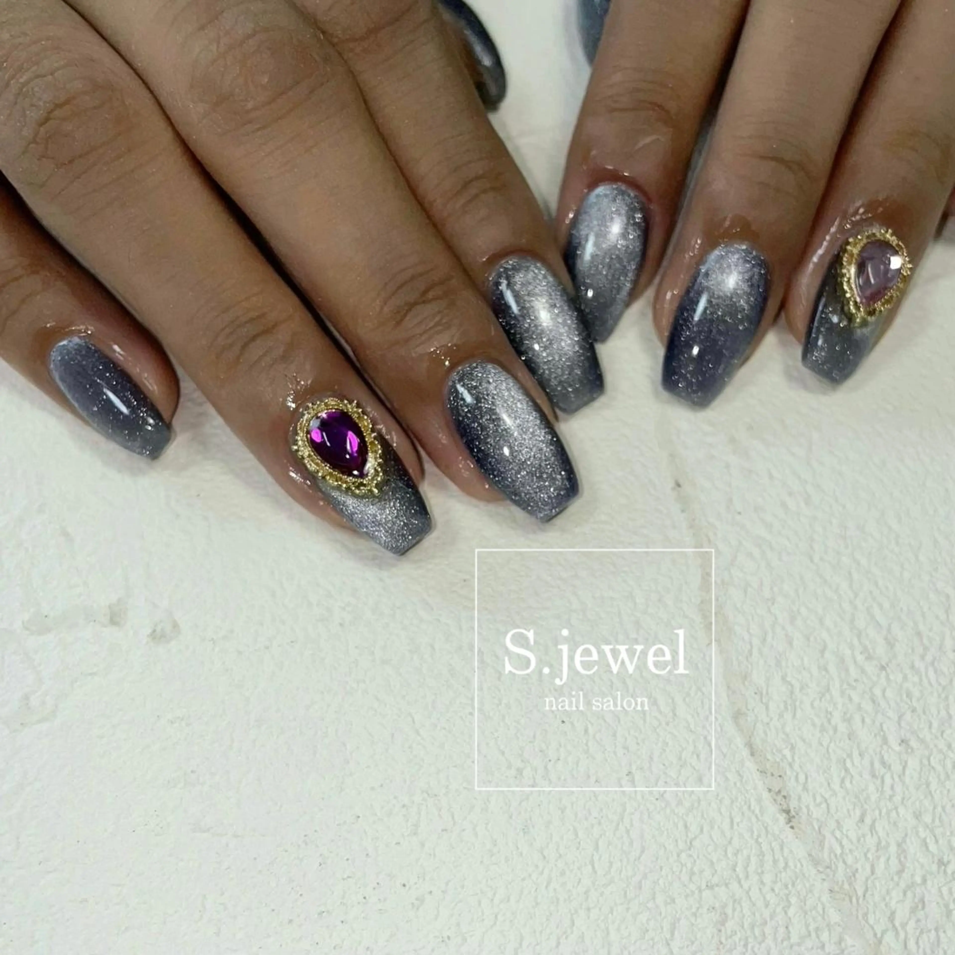 ネイル S. JEWELのネイルデザイン