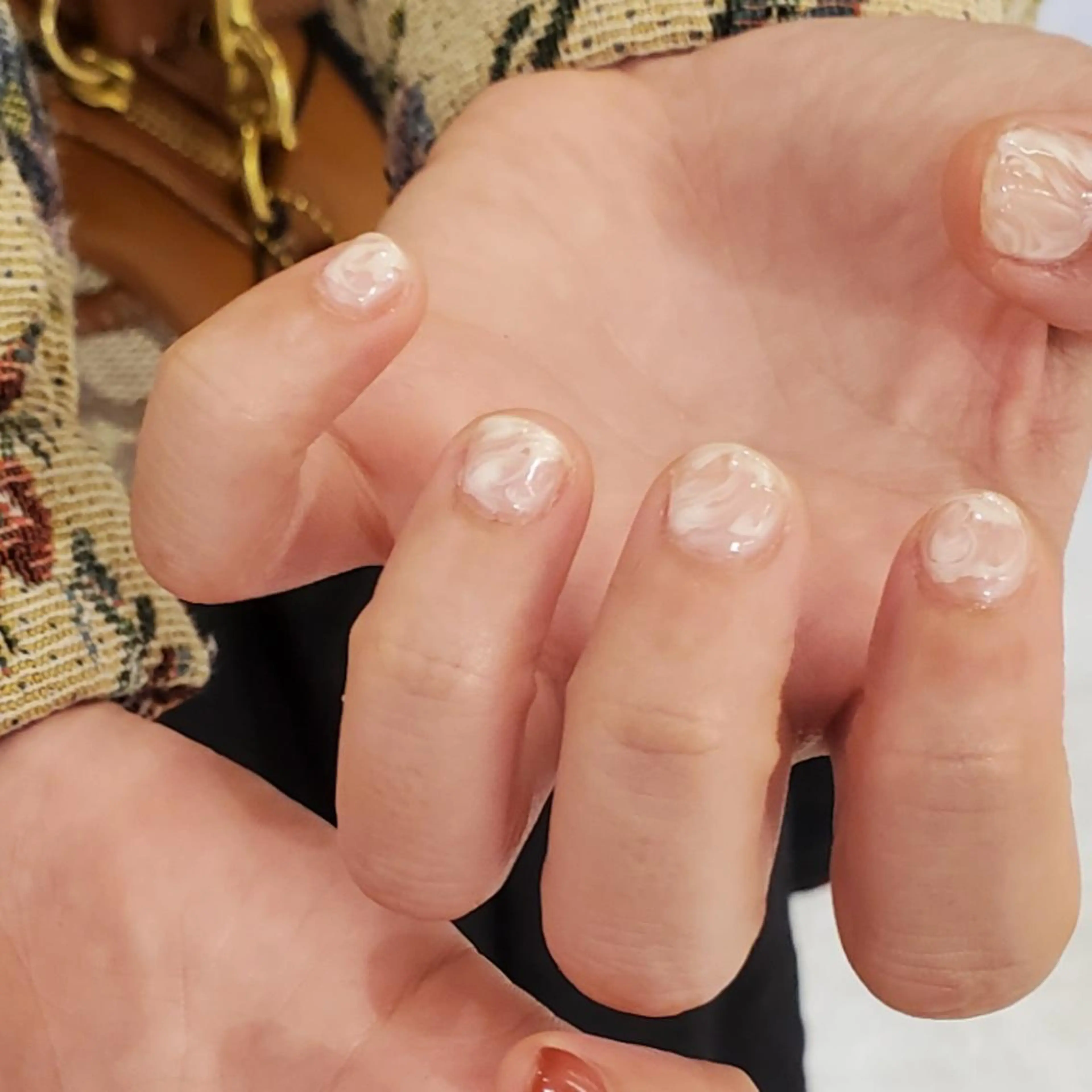 ネイル 大理石ネイル(マーブル) MoM マムネイル原宿のネイルデザイン