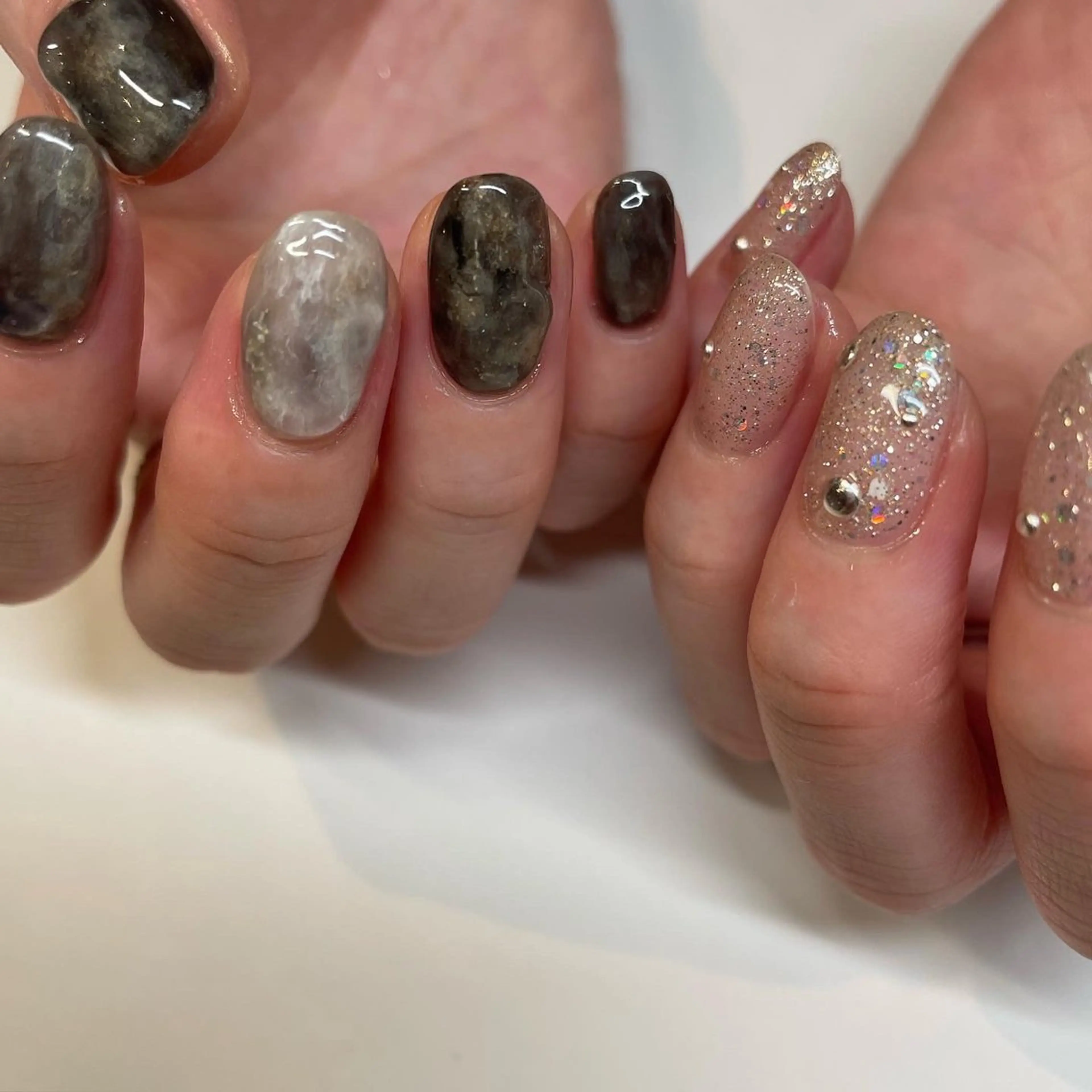 ネイル 持ち込み Manon Yuiのネイルデザイン