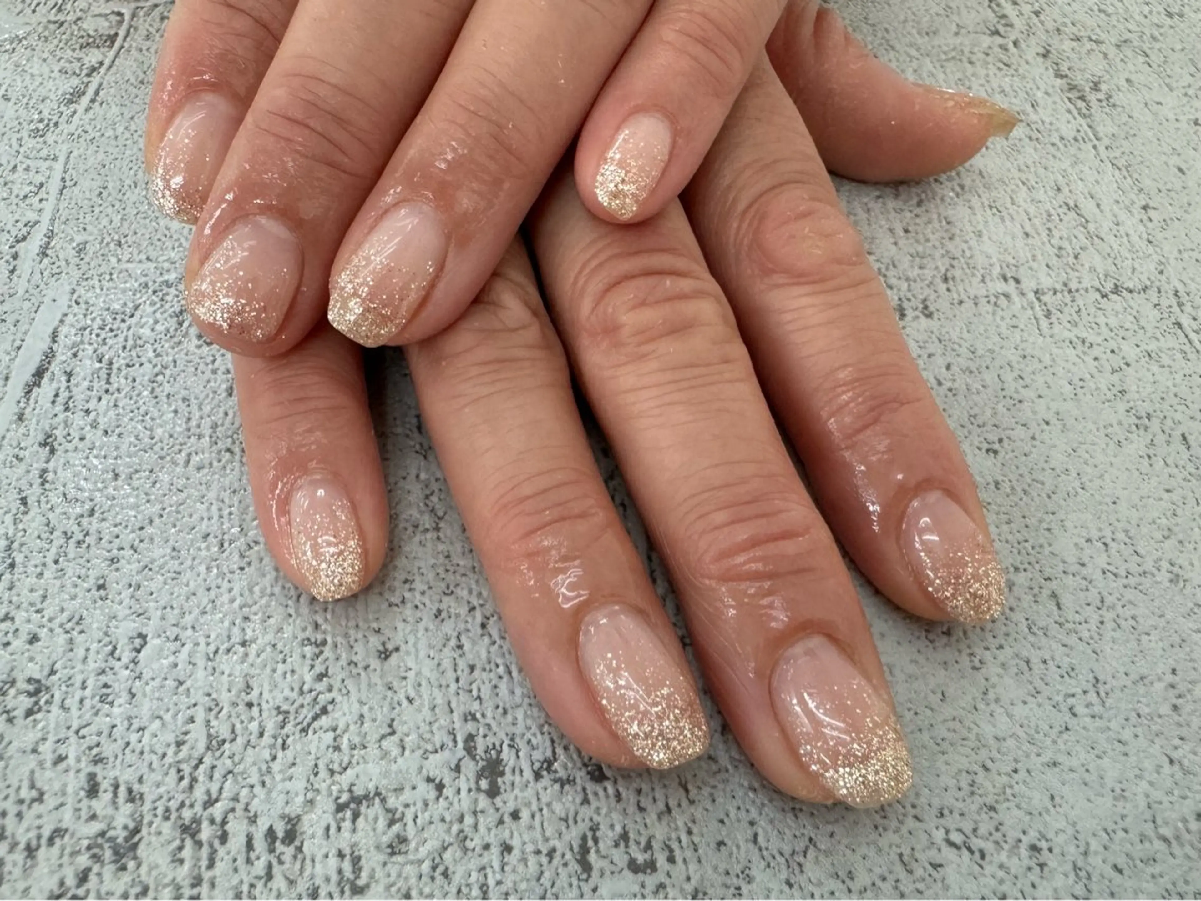 ネイル グラデーション ラメ(グリッター) ラメグラデーション CanｌDressy SOBATAのネイルデザイン