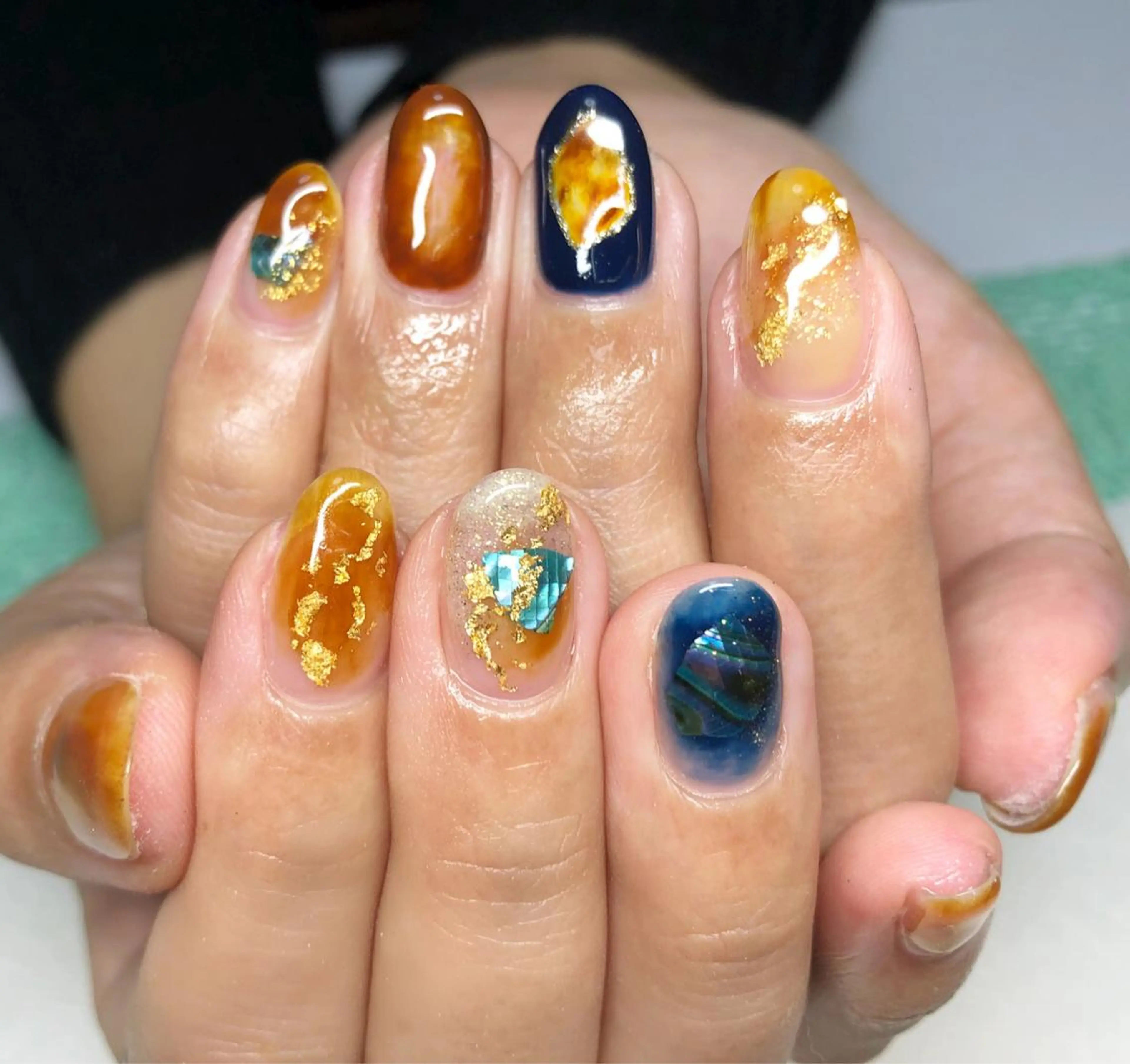 ネイル Li'leaNail AINAのネイルデザイン