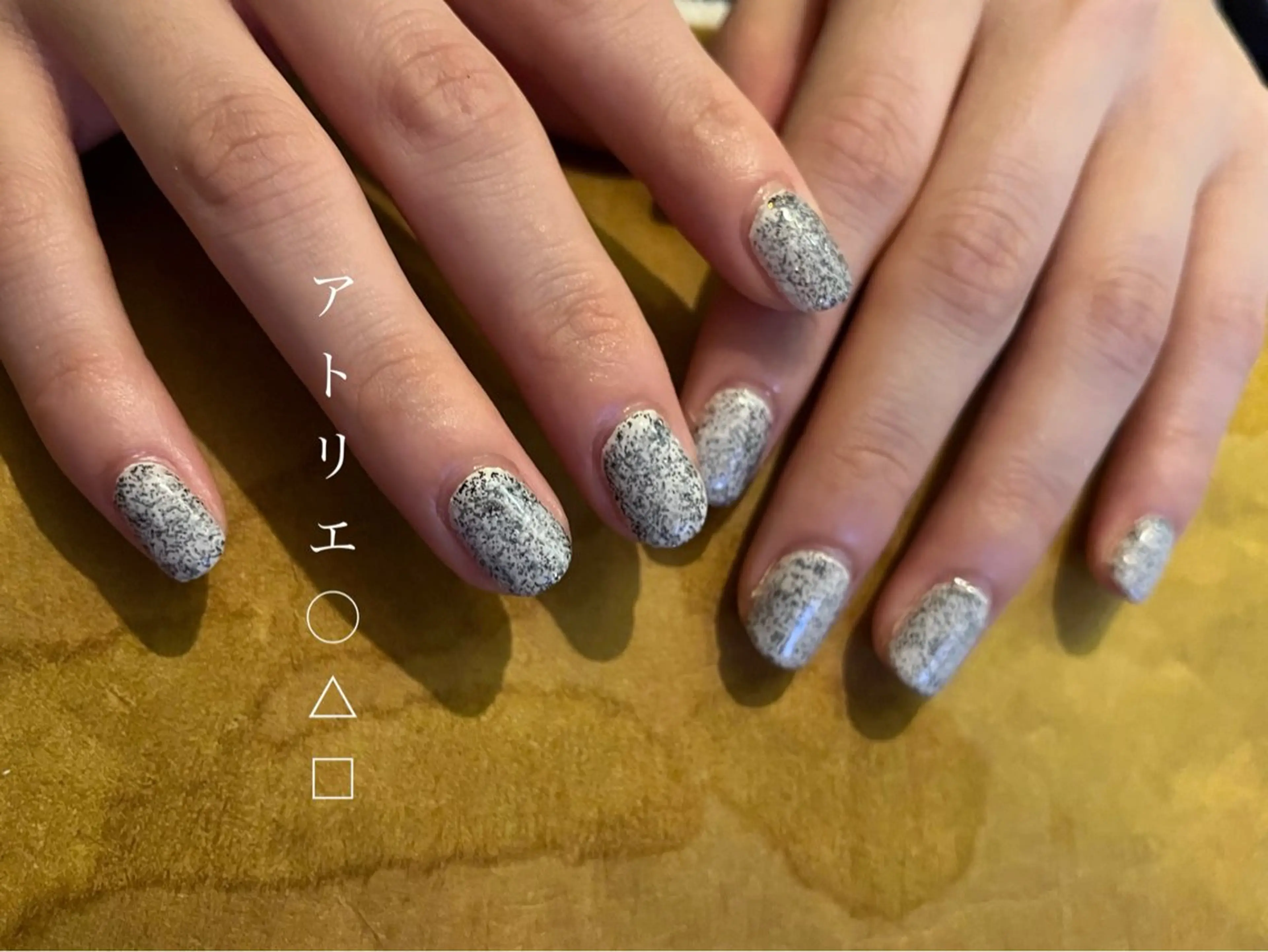 ネイル ハンドネイル アトリエ ○△□のネイルデザイン
