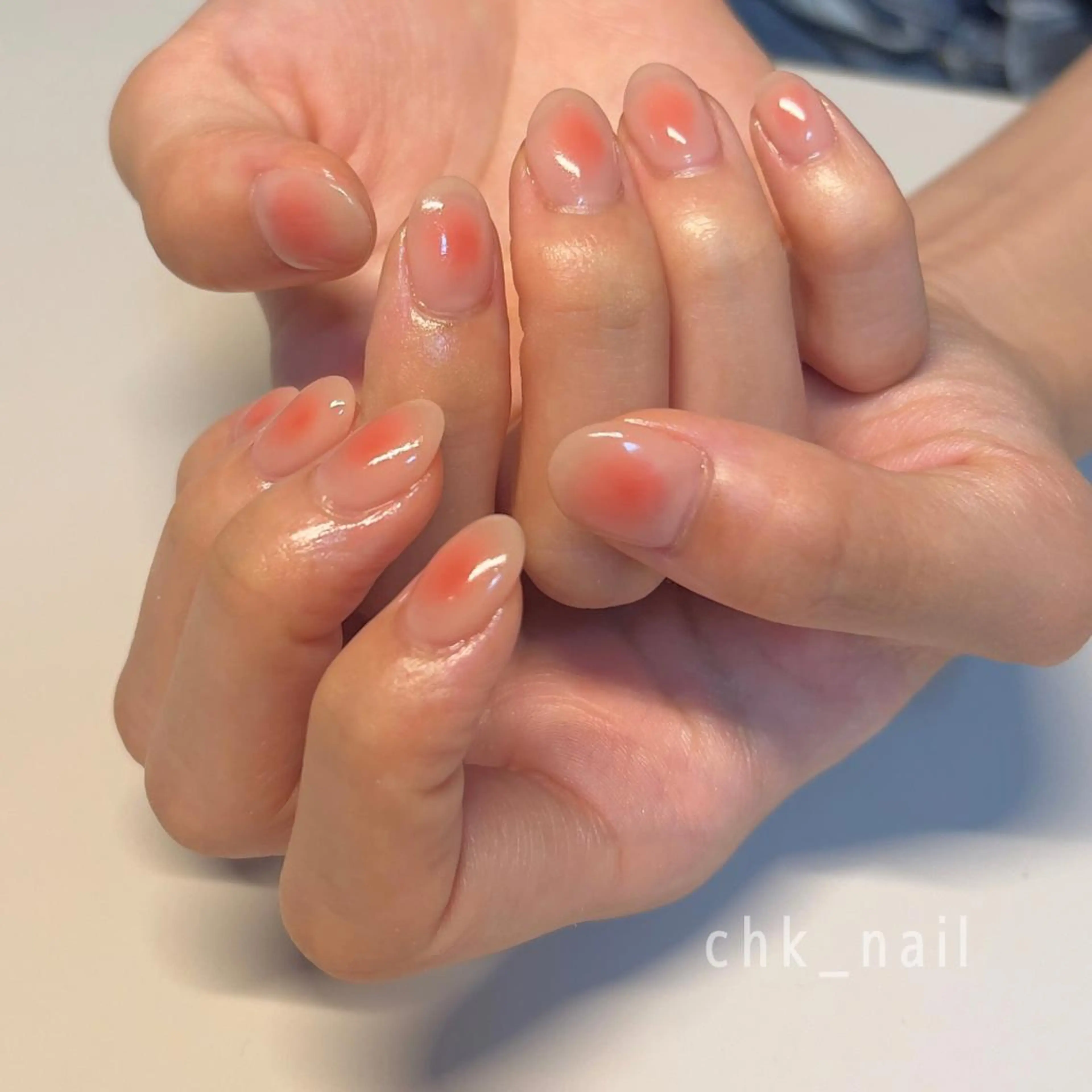 ネイル チークネイル takahashi chikaのネイルデザイン