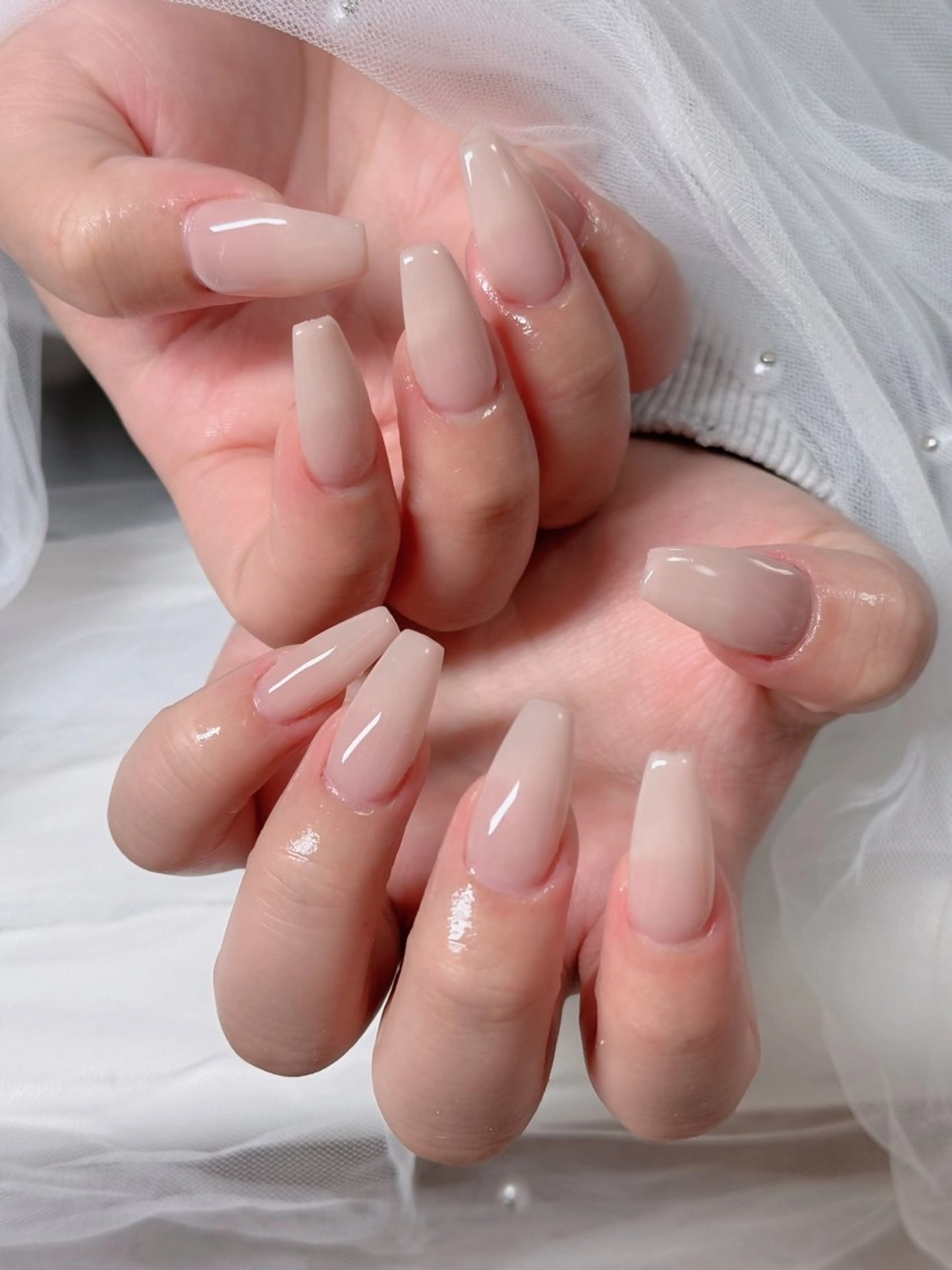 ネイル オーロラネイル フレンチネイル ジェルネイル ハロウィン キラキラネイル ハンドネイル H.baby Nail Salonのネイルデザイン