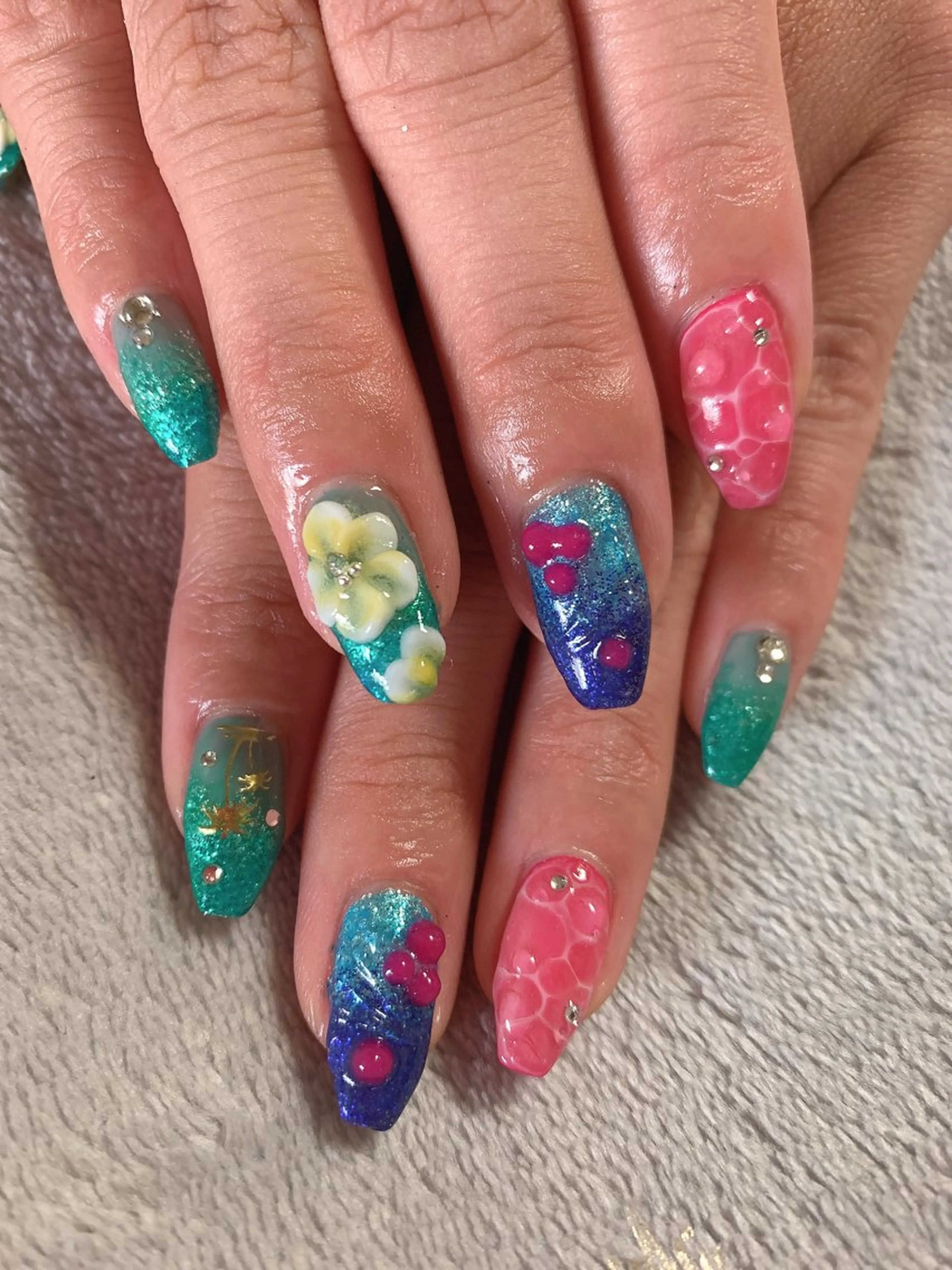 ネイル グラマラス ネイルのネイルデザイン