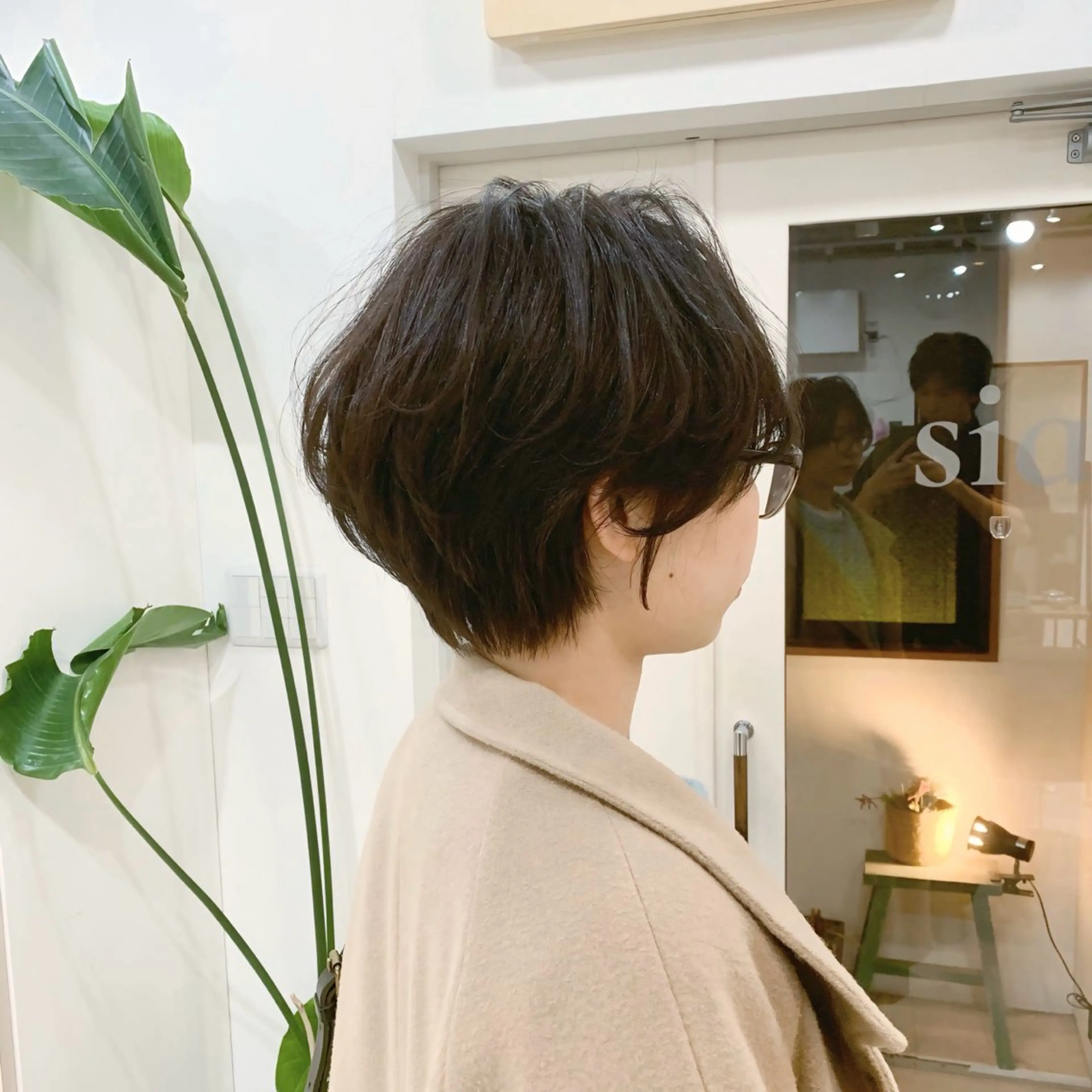 人気ナンバー2✨カット + カラー + TOKIO 又は oggi otto トリートメントの写真