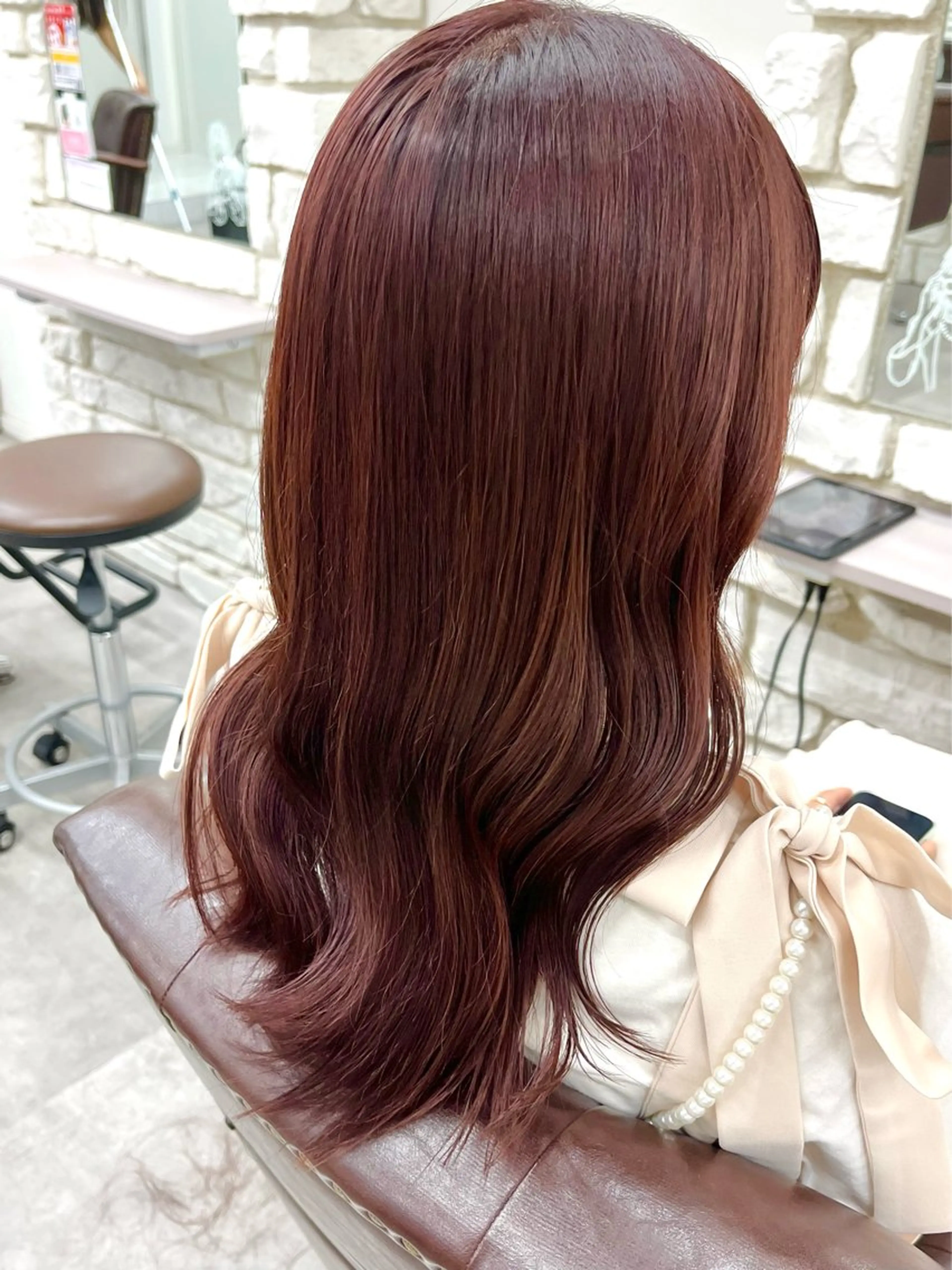 カラー ブラウンカラー ピンクカラー カット ヘアカラー トリートメント 巻ける髪質改善で美髪 にデザイン✨/よしみのヘアスタイル