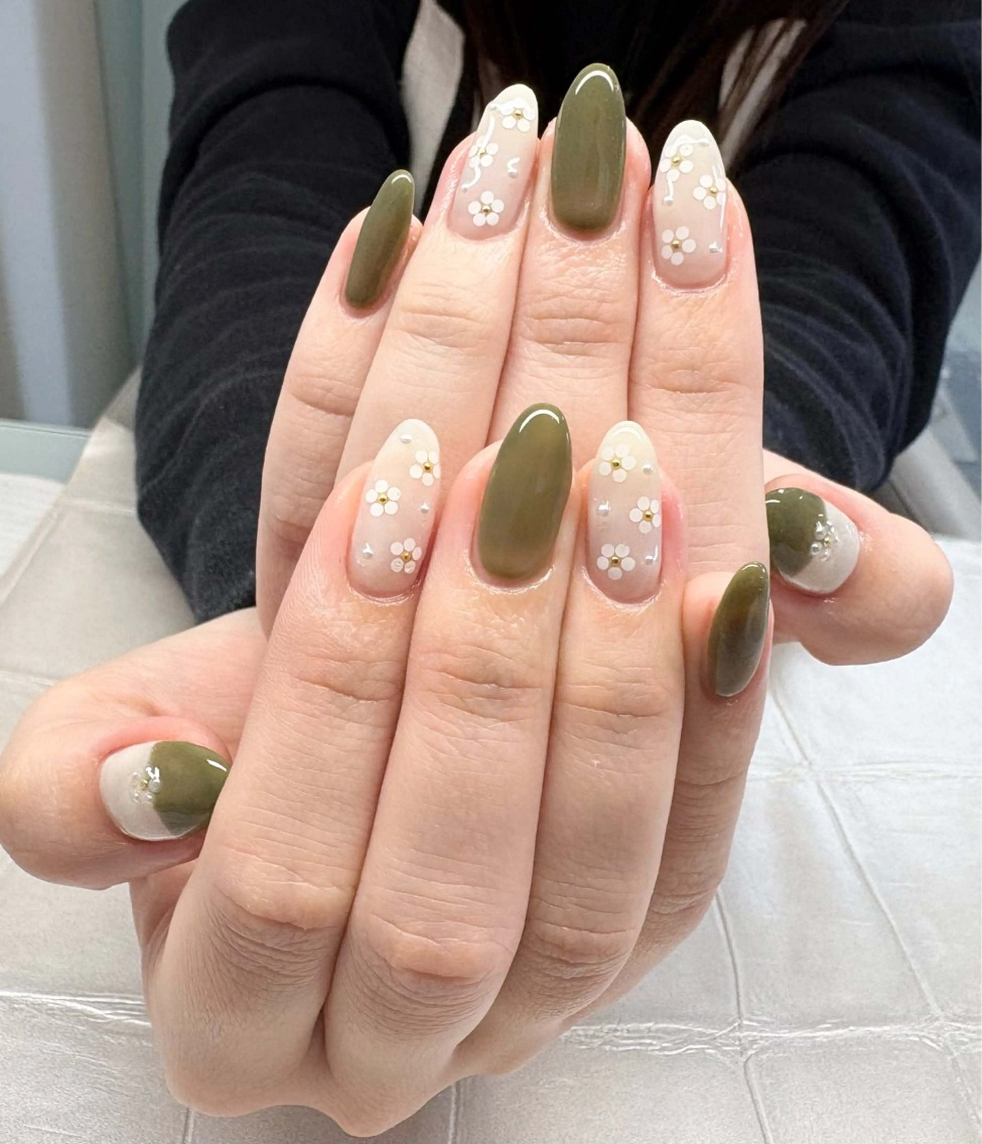 ネイル de mon coeur所属・岩本 祐子のネイルデザイン