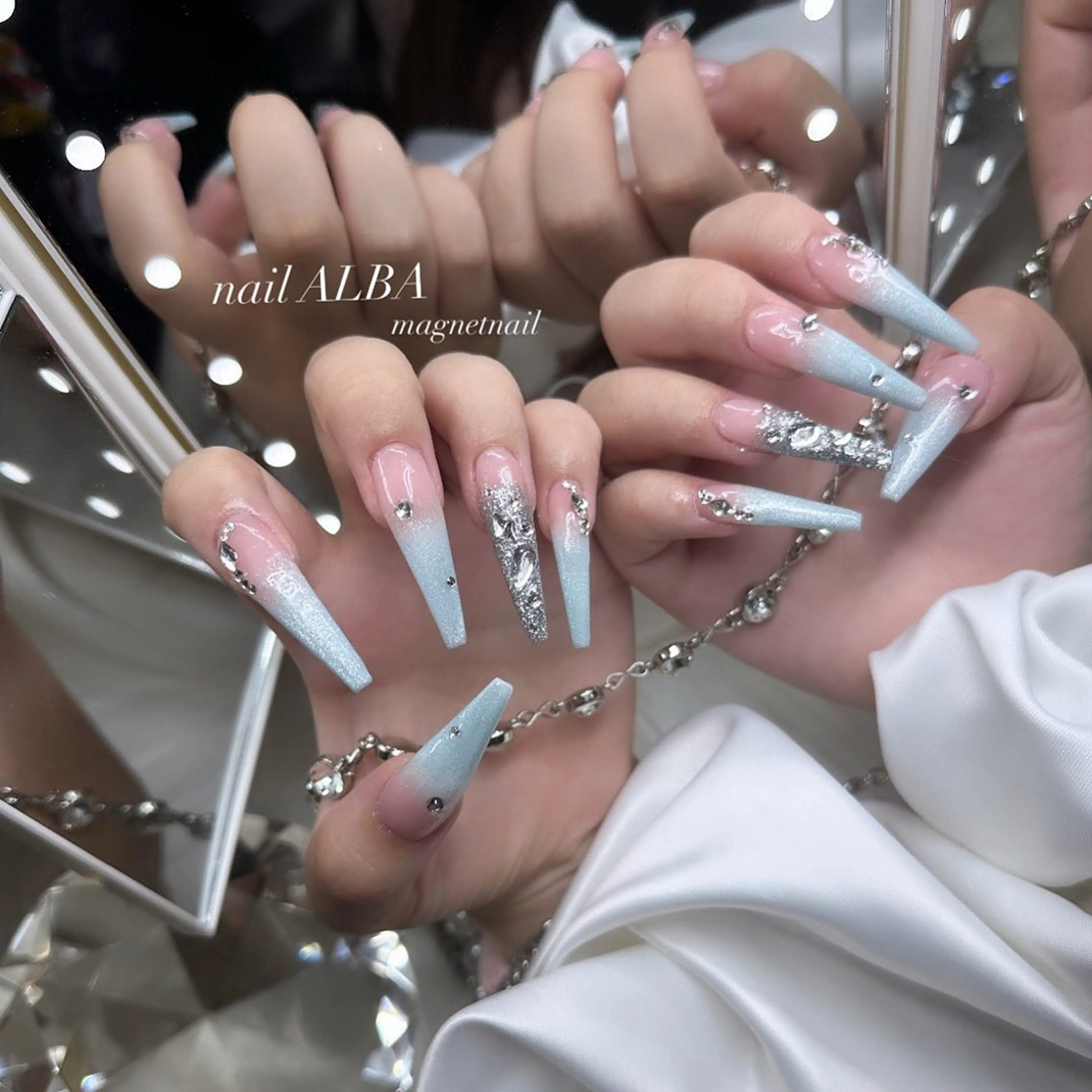 ネイル 加納 莉音のネイルデザイン