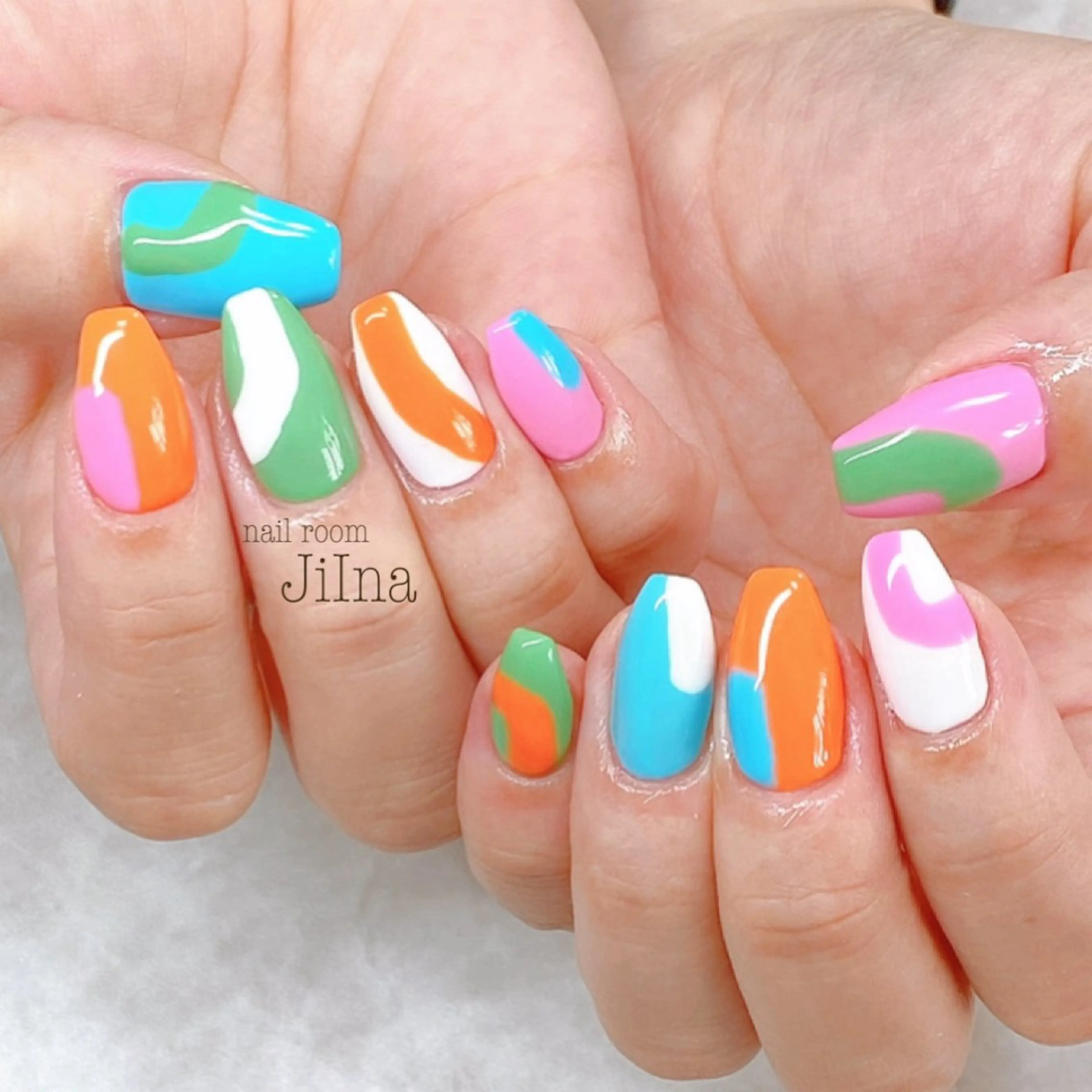 ネイル 持ち込み JiIna nailのネイルデザイン