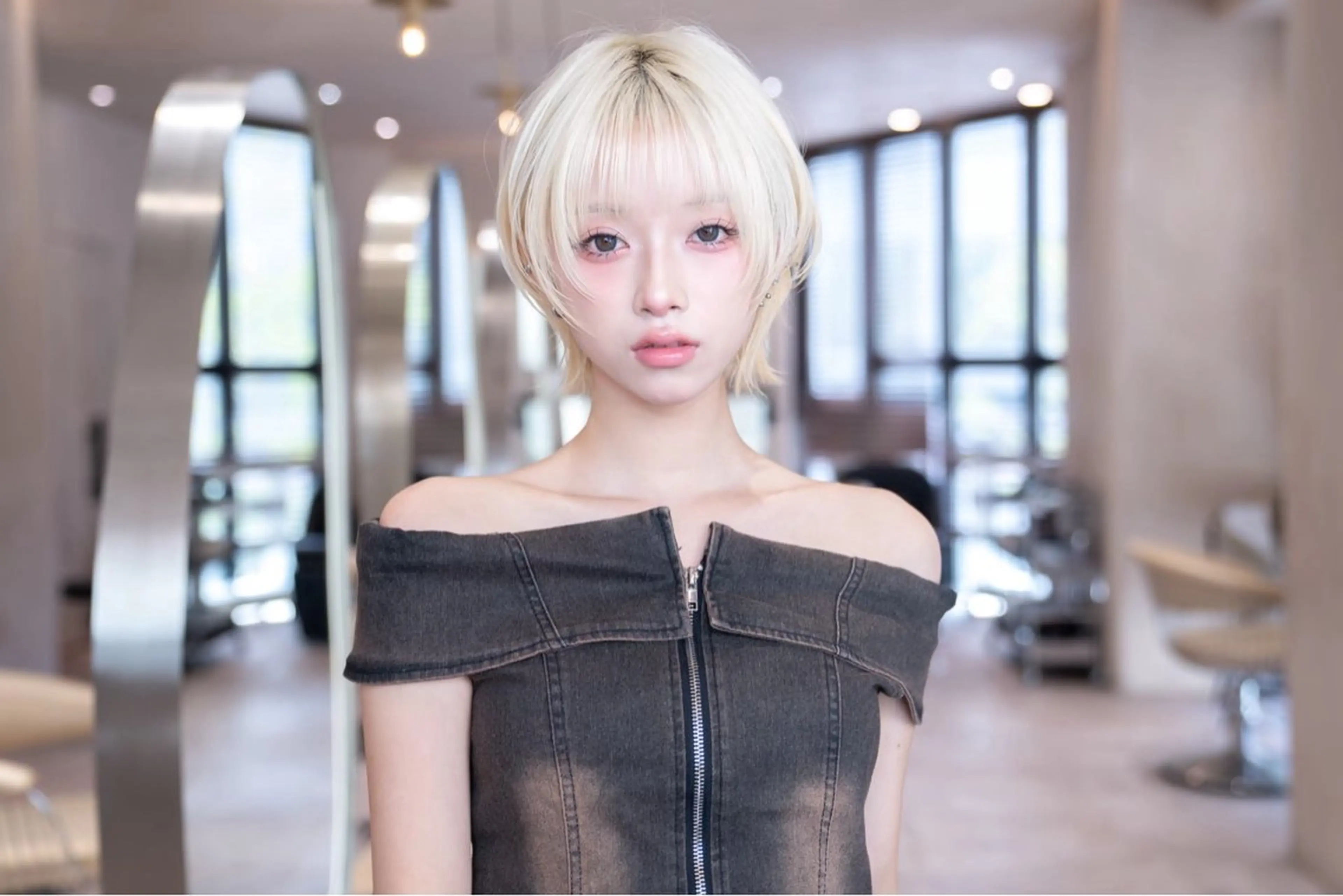 ミディアム カラー 切りっぱなしボブ ショートボブ ボブレイヤー 透明感カラー ボブ カット ヘアカラー トリートメント 田中航平/渋谷ボブ/ レイヤーボブのヘアスタイル