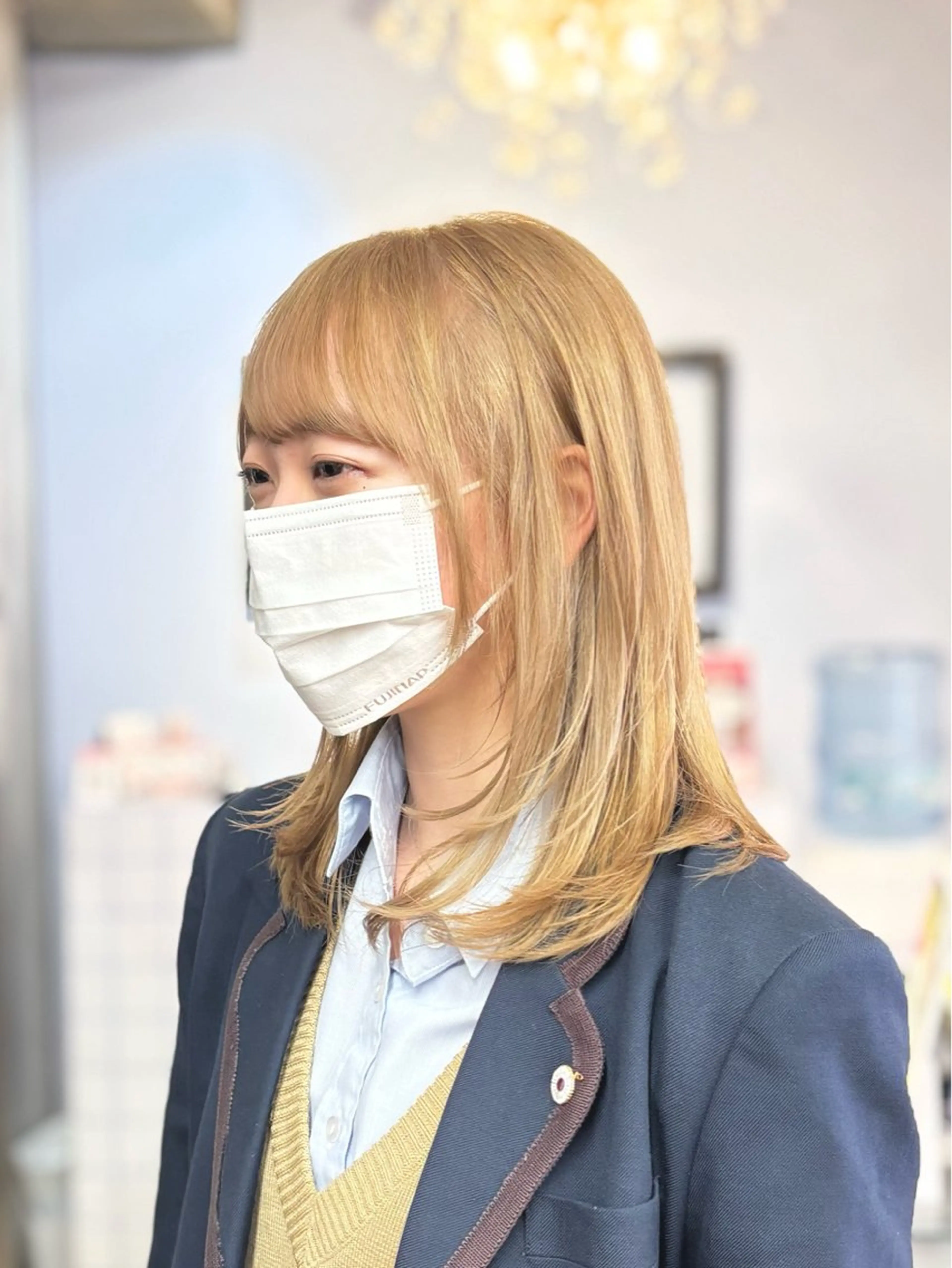 ミディアム カラー ベージュカラー ブリーチ ケアブリーチ 透明感カラー ダブルカラー カット ヘアカラー ブリーチ/ブロンド 🕊️/カズヤのヘアスタイル