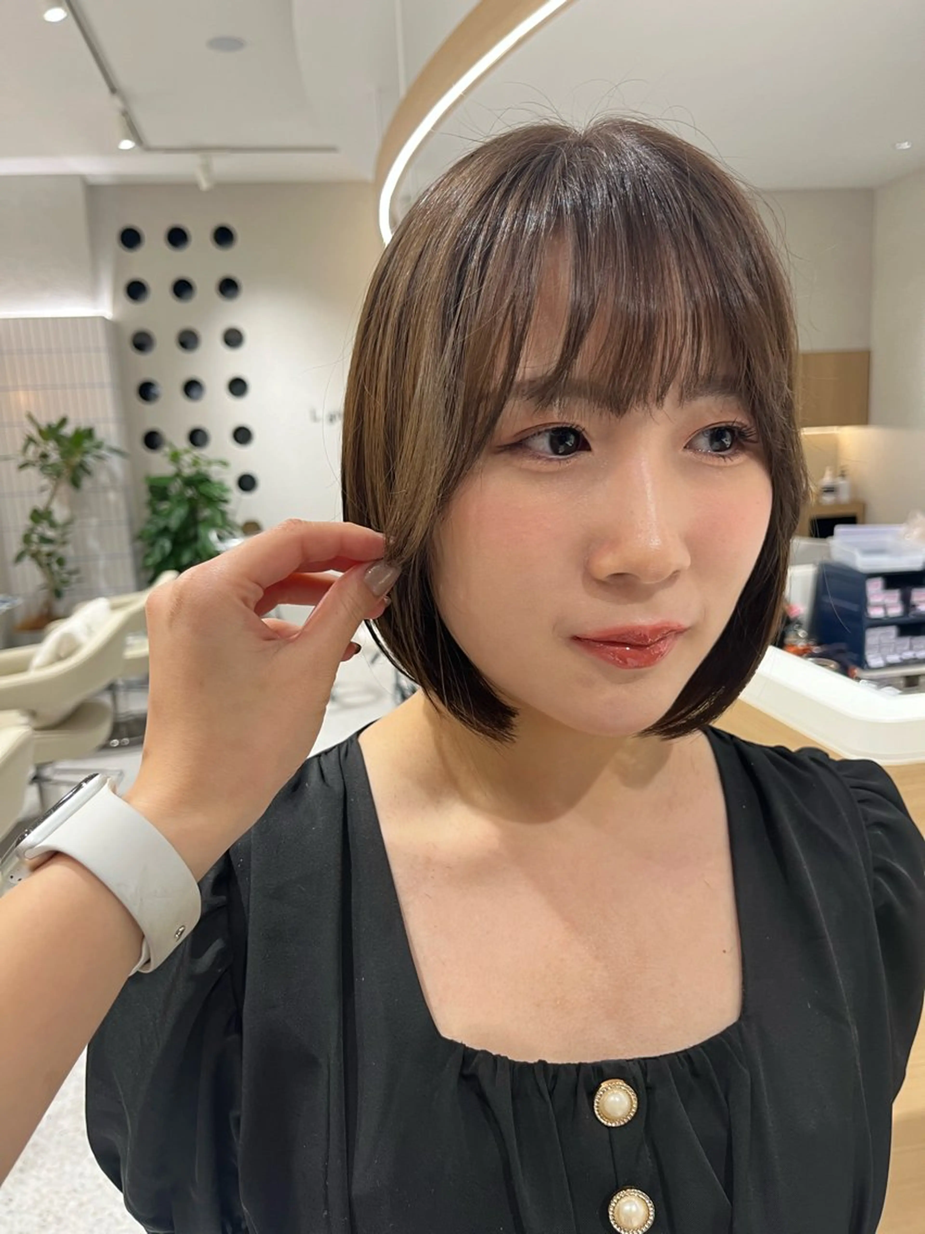 ショート 白髪ぼかしマイスター 🫧shuri🫧のヘアスタイル