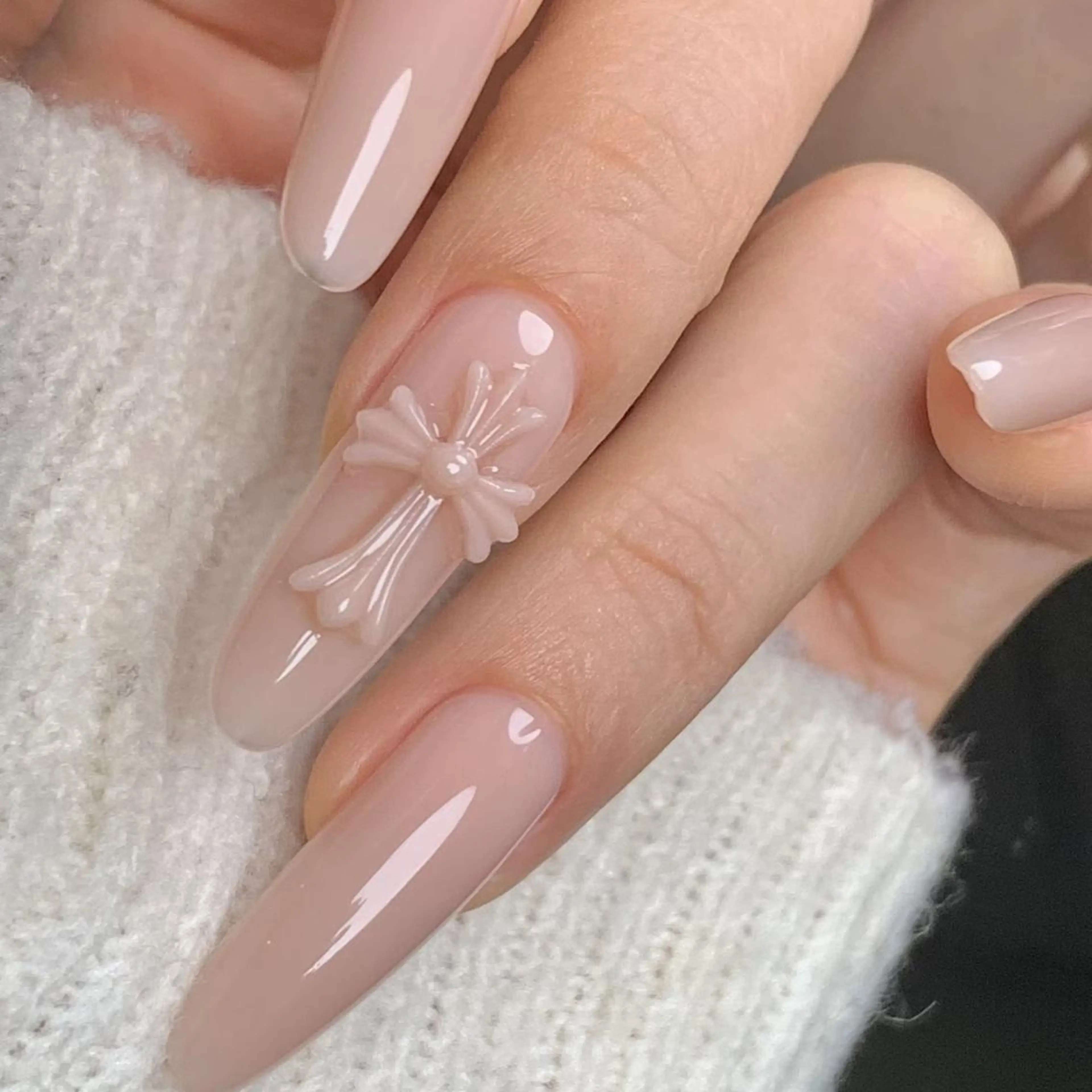 メンズ ネイル アートネイル フレンチネイル ジェルネイル ハート キラキラネイル ✨Bloom Ruby❣️のネイルデザイン