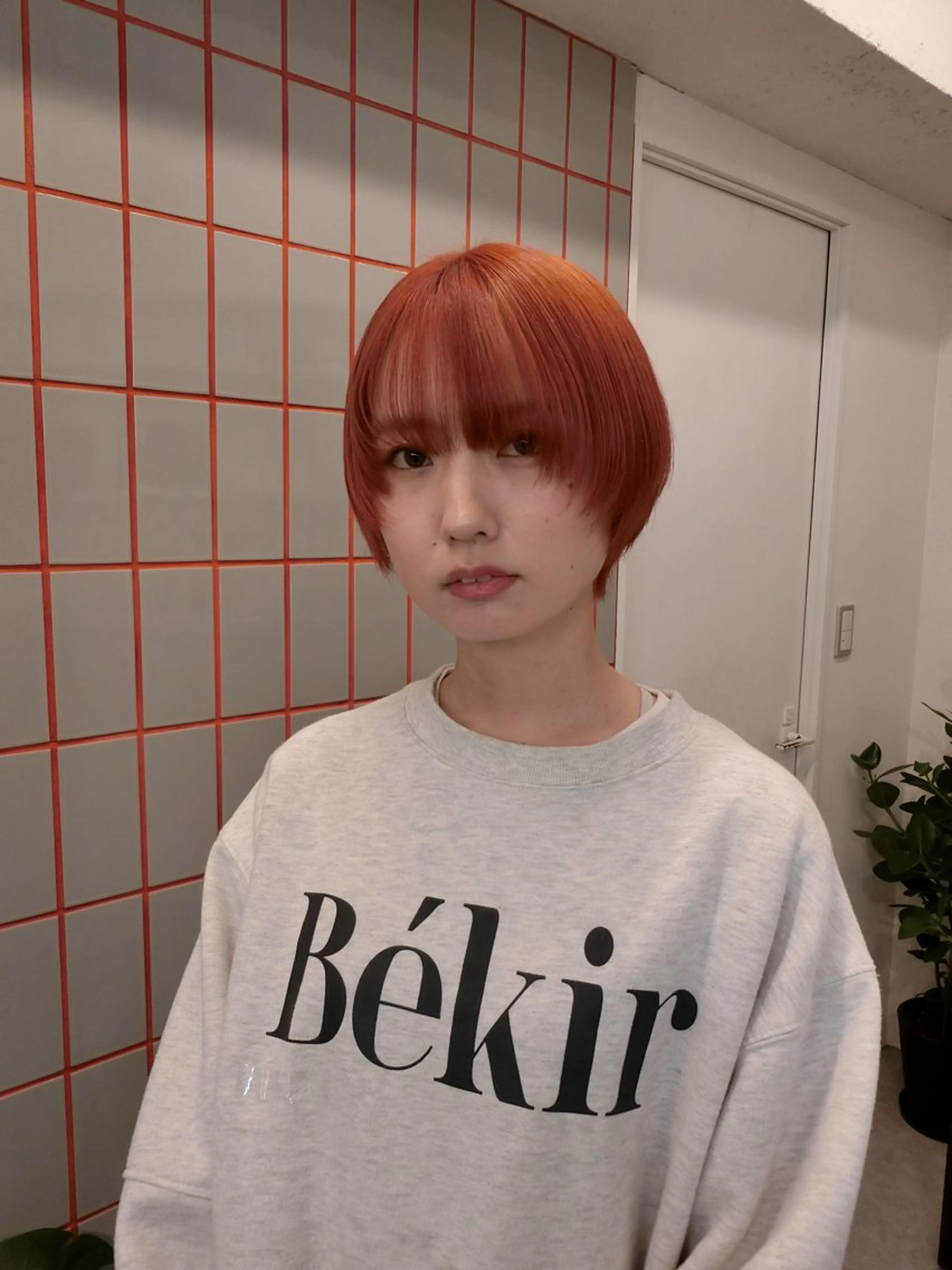 セミロング 💍透明感 💖艶ミルクティーのヘアスタイル