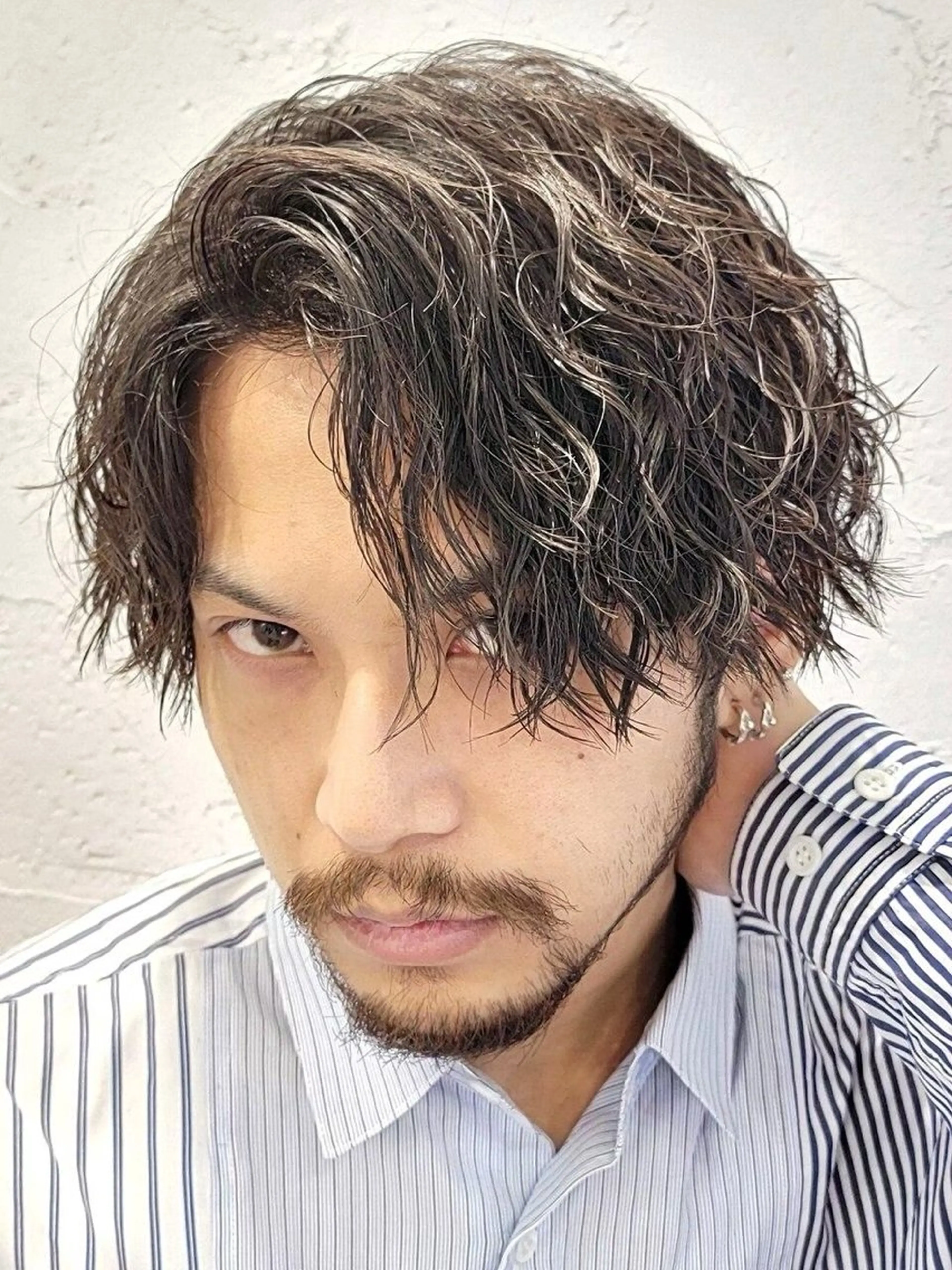 パーマ メンズ マッシュ 刈り上げ カット パーマ fifth原宿 宮部蓮のヘアスタイル