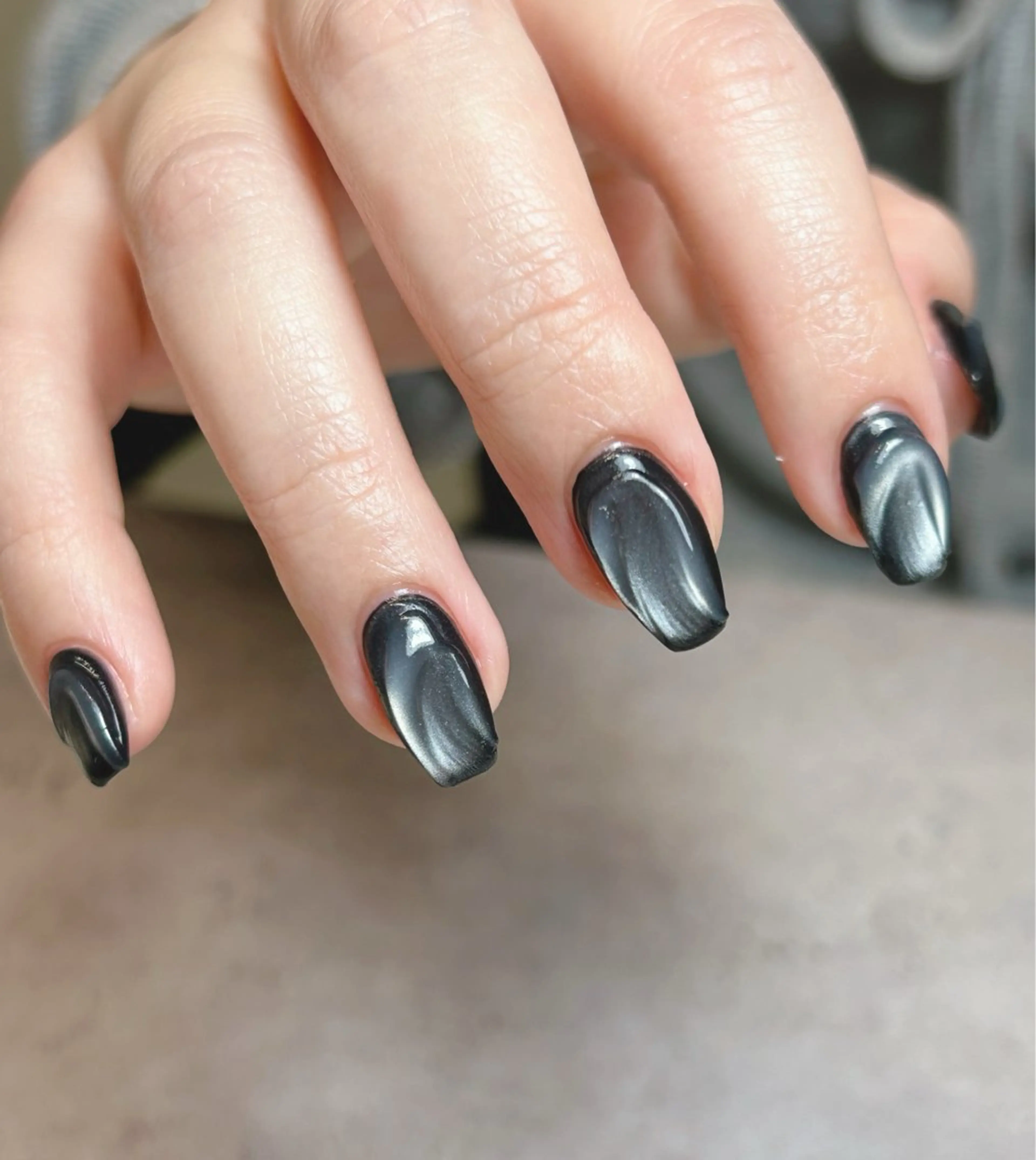 ネイル 透灯 TOUTOU 🪄のネイルデザイン