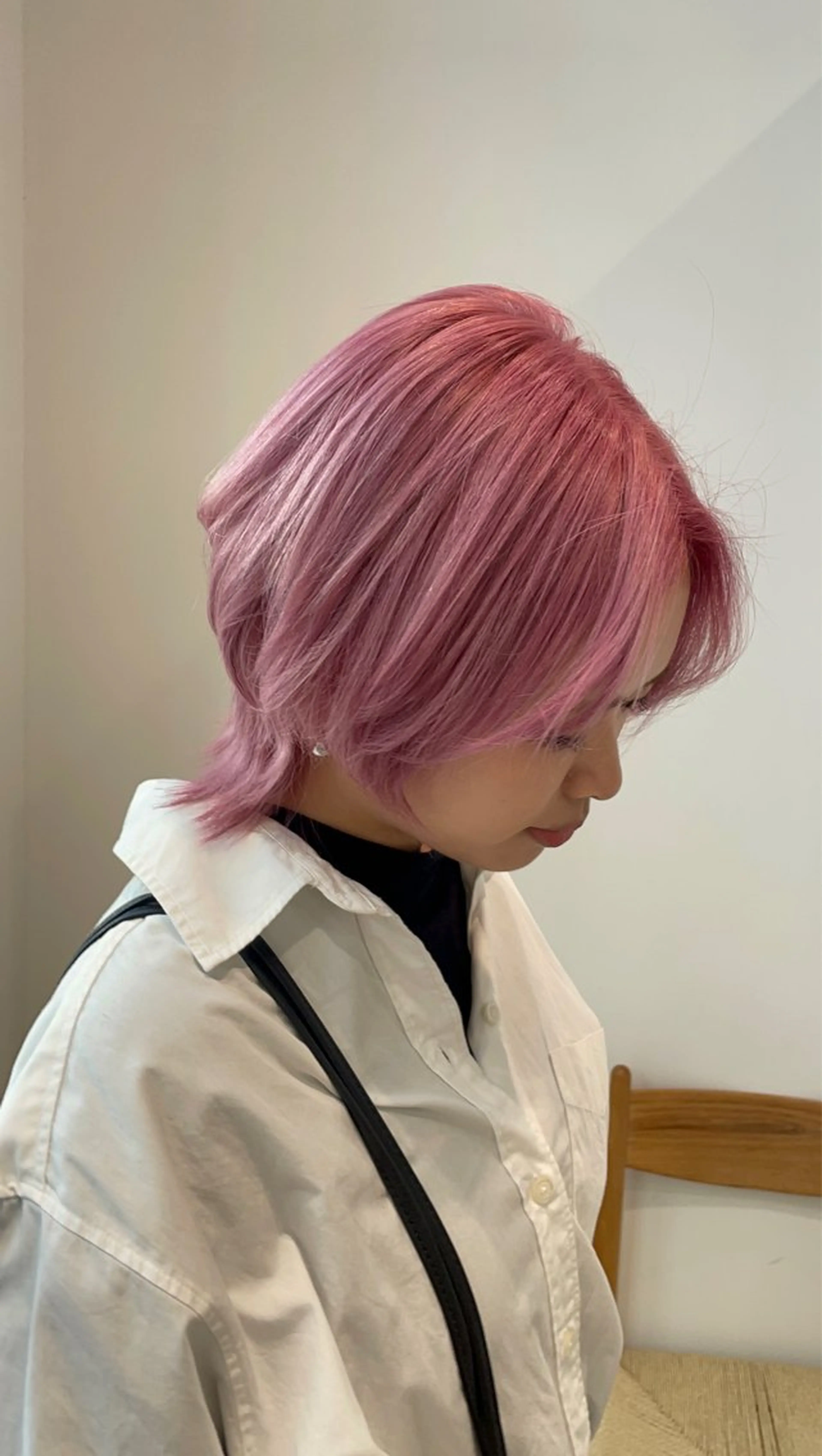 ショート カラー 🦋透明感カラー /ケアブリーチ🦋のヘアスタイル