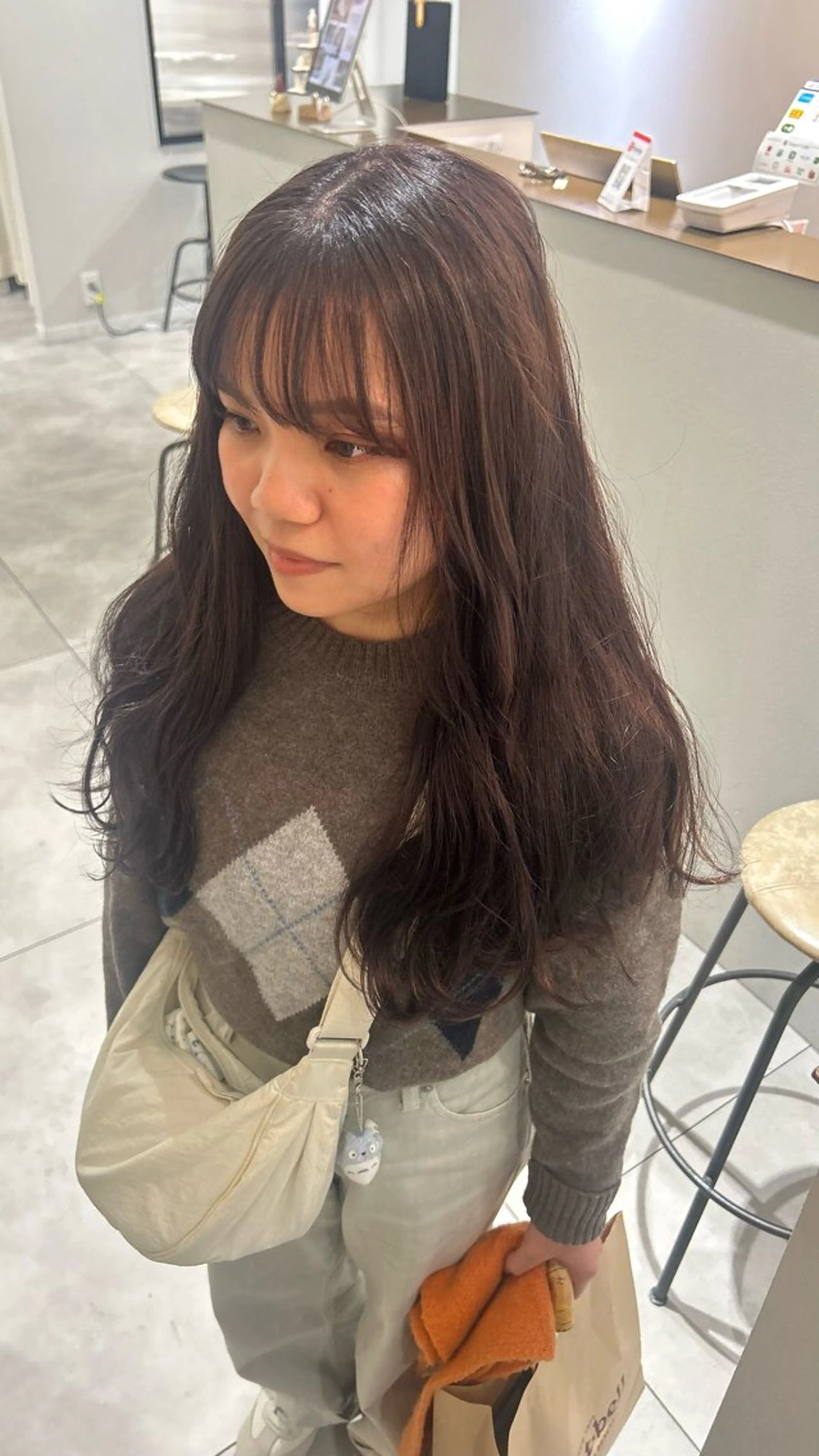 ロング カラー ラベンダーカラー カット ヘアカラー MASHUabeno所属・オリーブベージュ/ ブリーチなし透明感のヘアスタイル