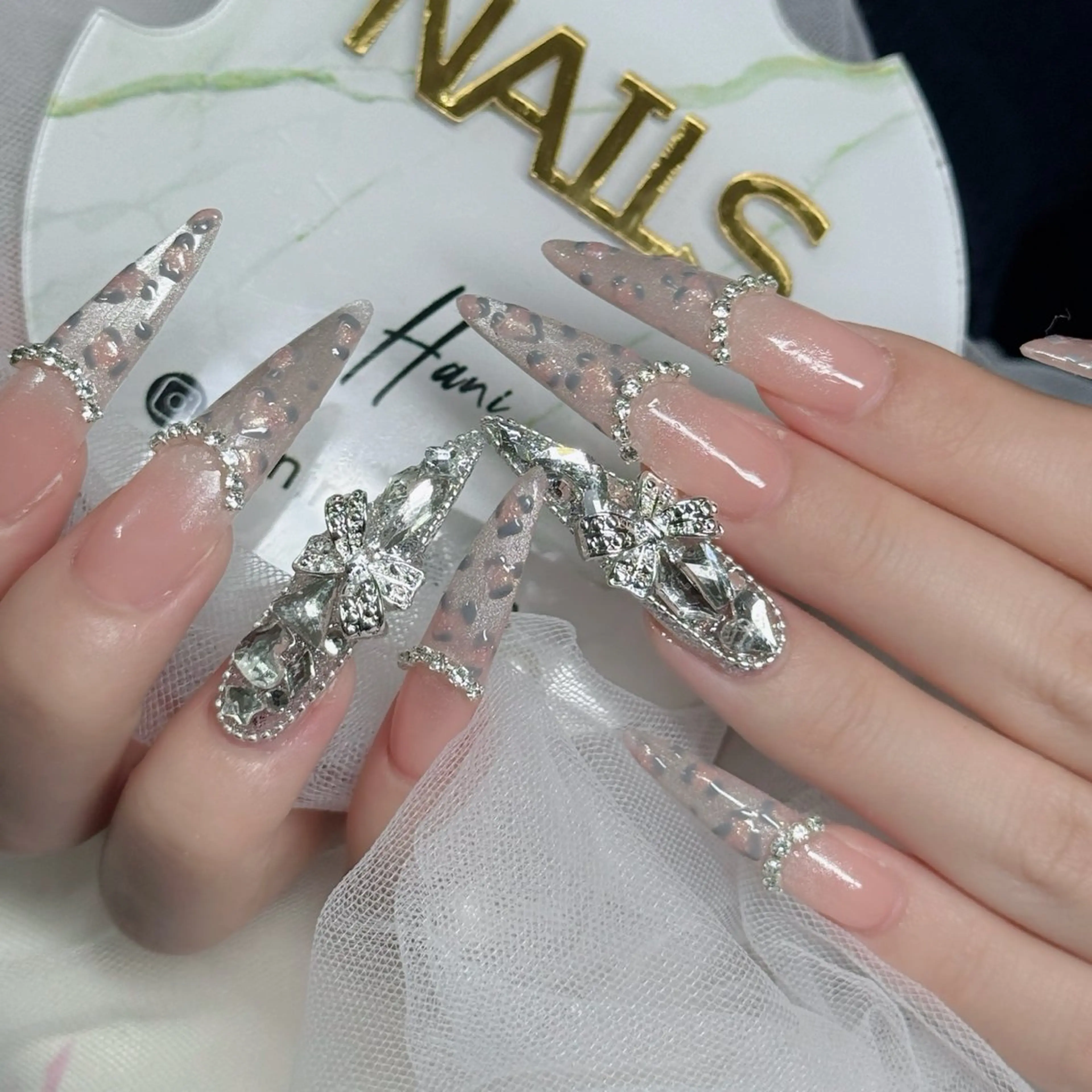 ネイル フットネイル フレンチネイル グラデーション 韓国ネイル ロングネイル ハンドネイル Hani Nail Salonのネイルデザイン