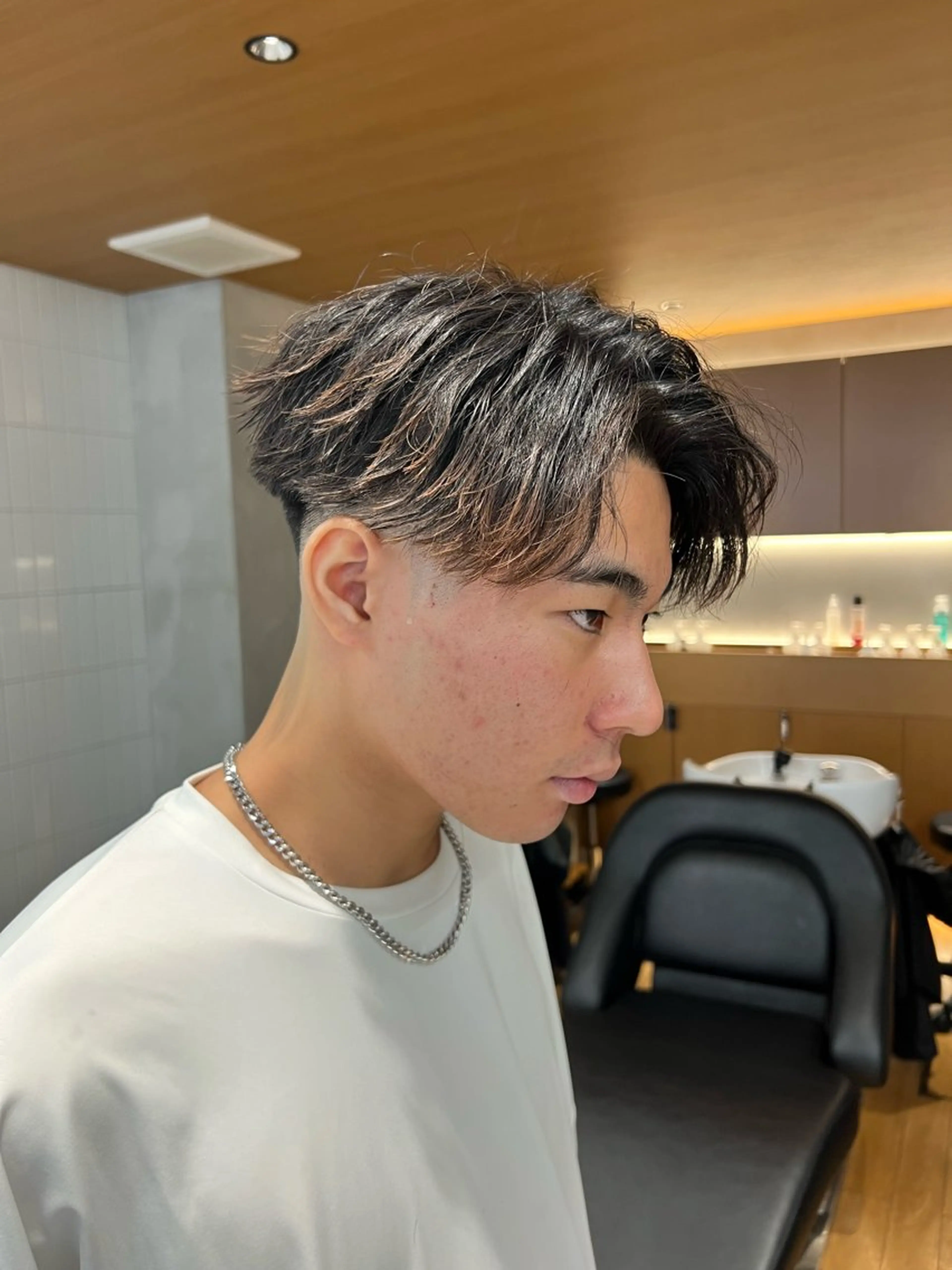 ショート パーマ 豊崎 佑輔のヘアスタイル