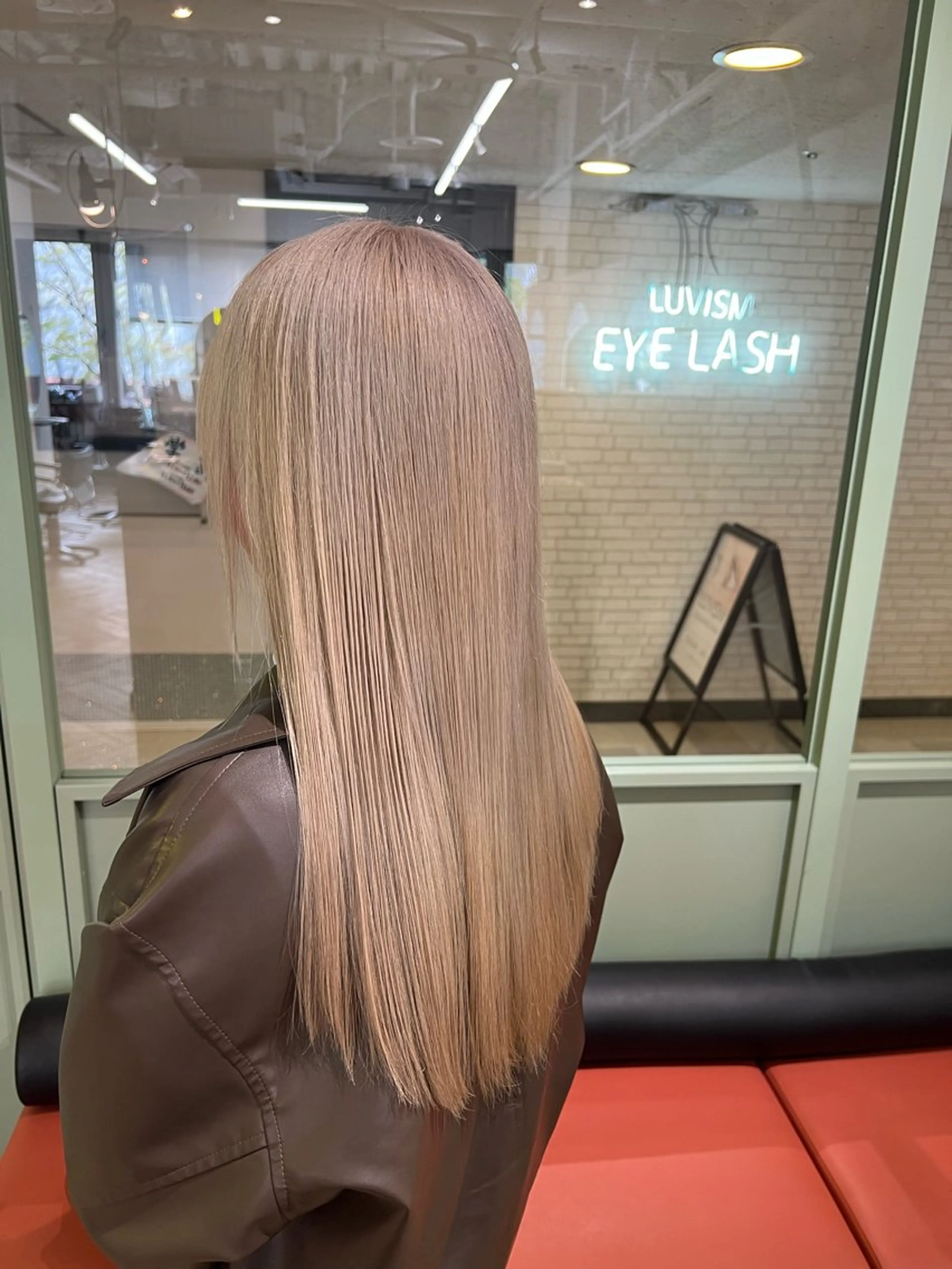 ロング カラー カット ヘアカラー トリートメント ベージュ/髪質改善 新潟/万代/井上佑のヘアスタイル