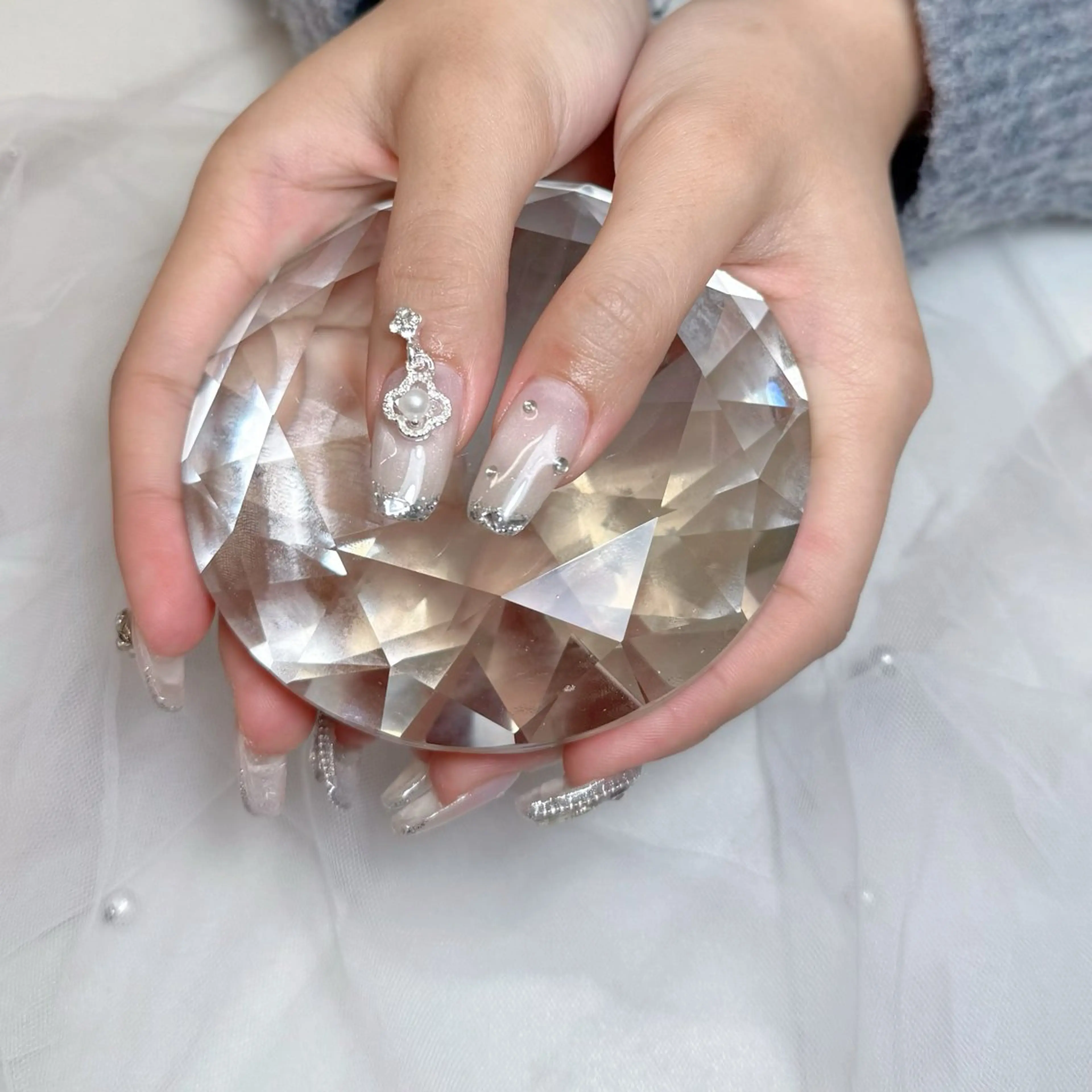 ネイル ハンドネイル mau🩵nail 堺筋本町｜心斎橋のネイルデザイン