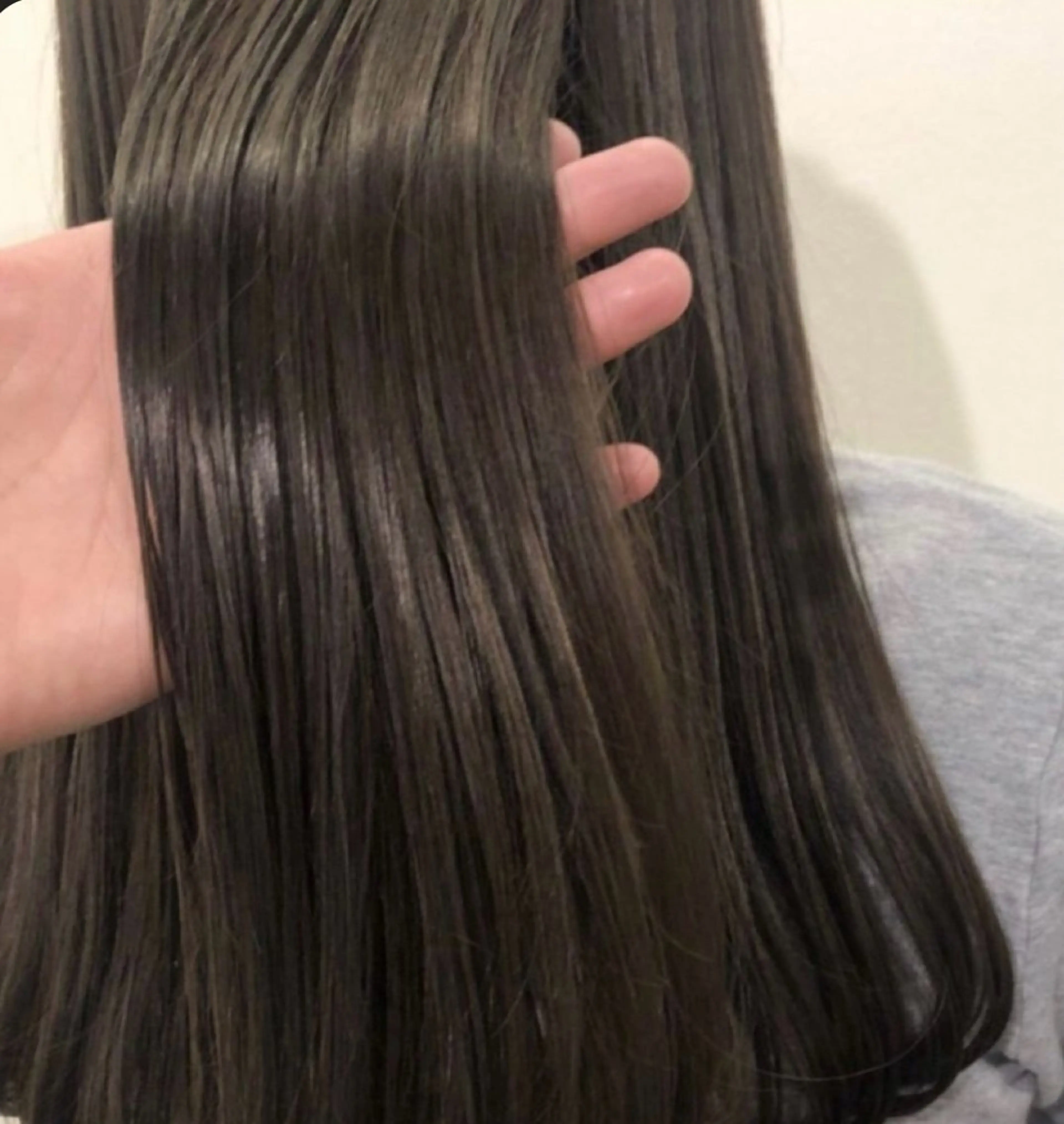 トリートメント 染谷 玲花のヘアスタイル