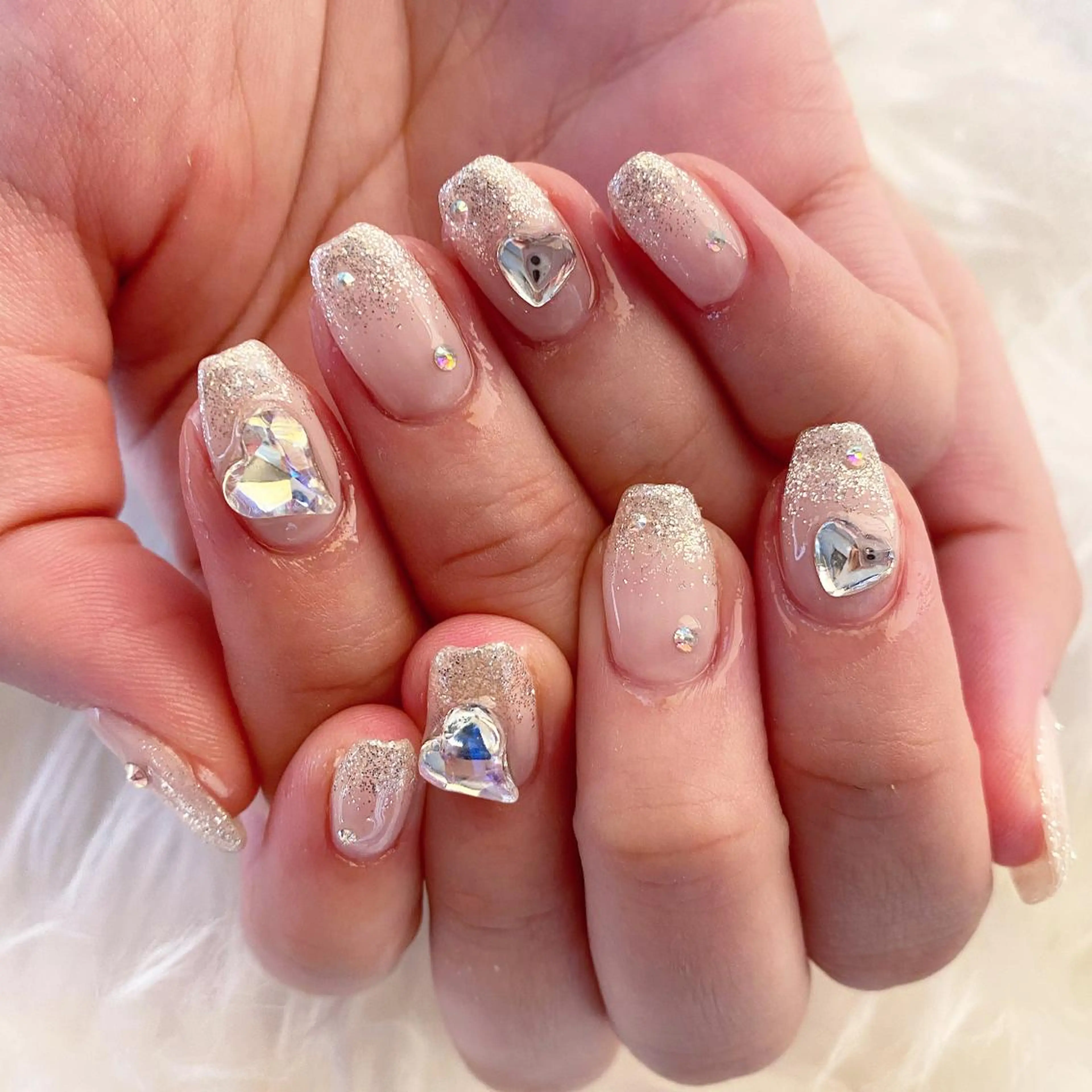 ネイル crystal ⭐︎ colorのネイルデザイン