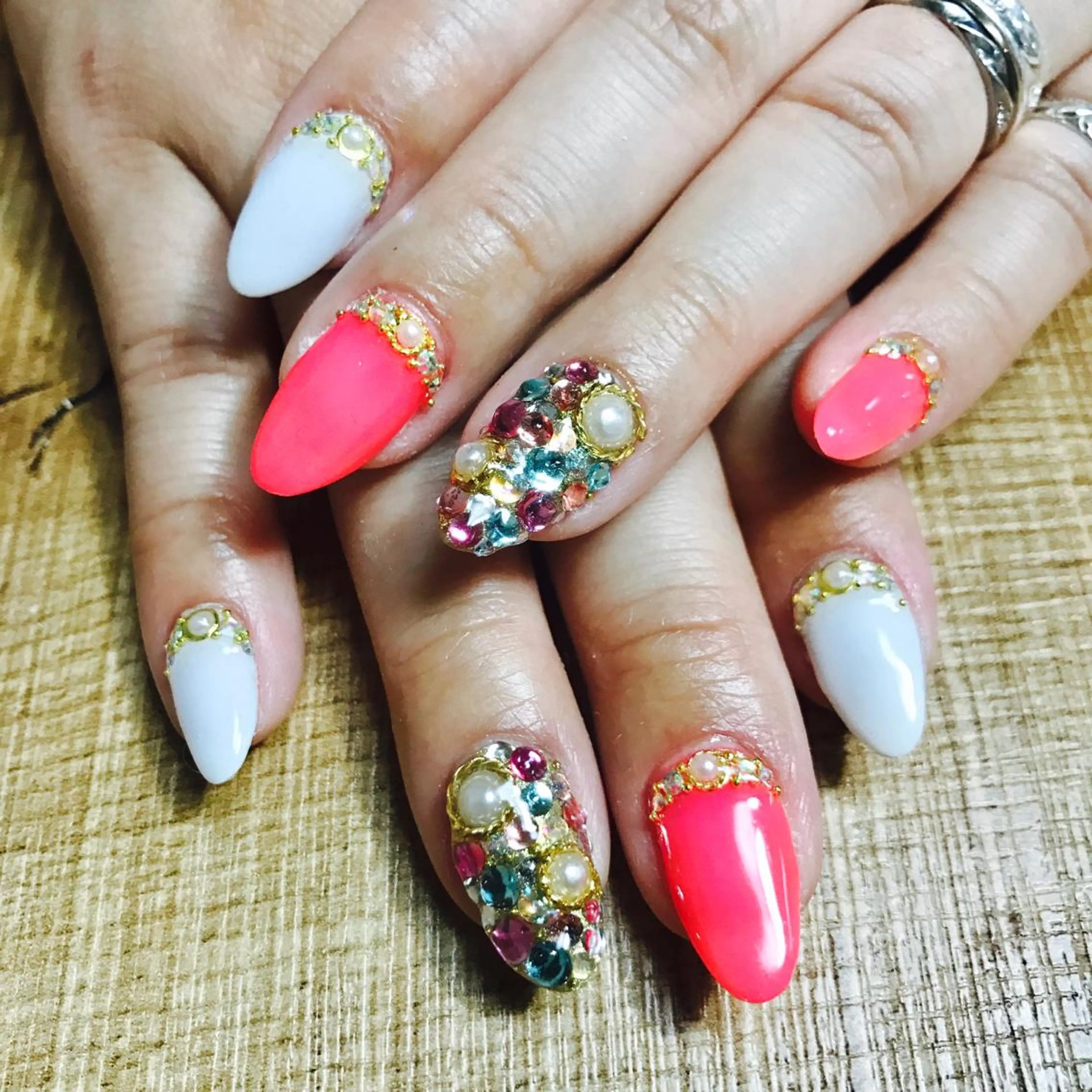 ネイル アートネイル 安藤 Charlotteのネイルデザイン