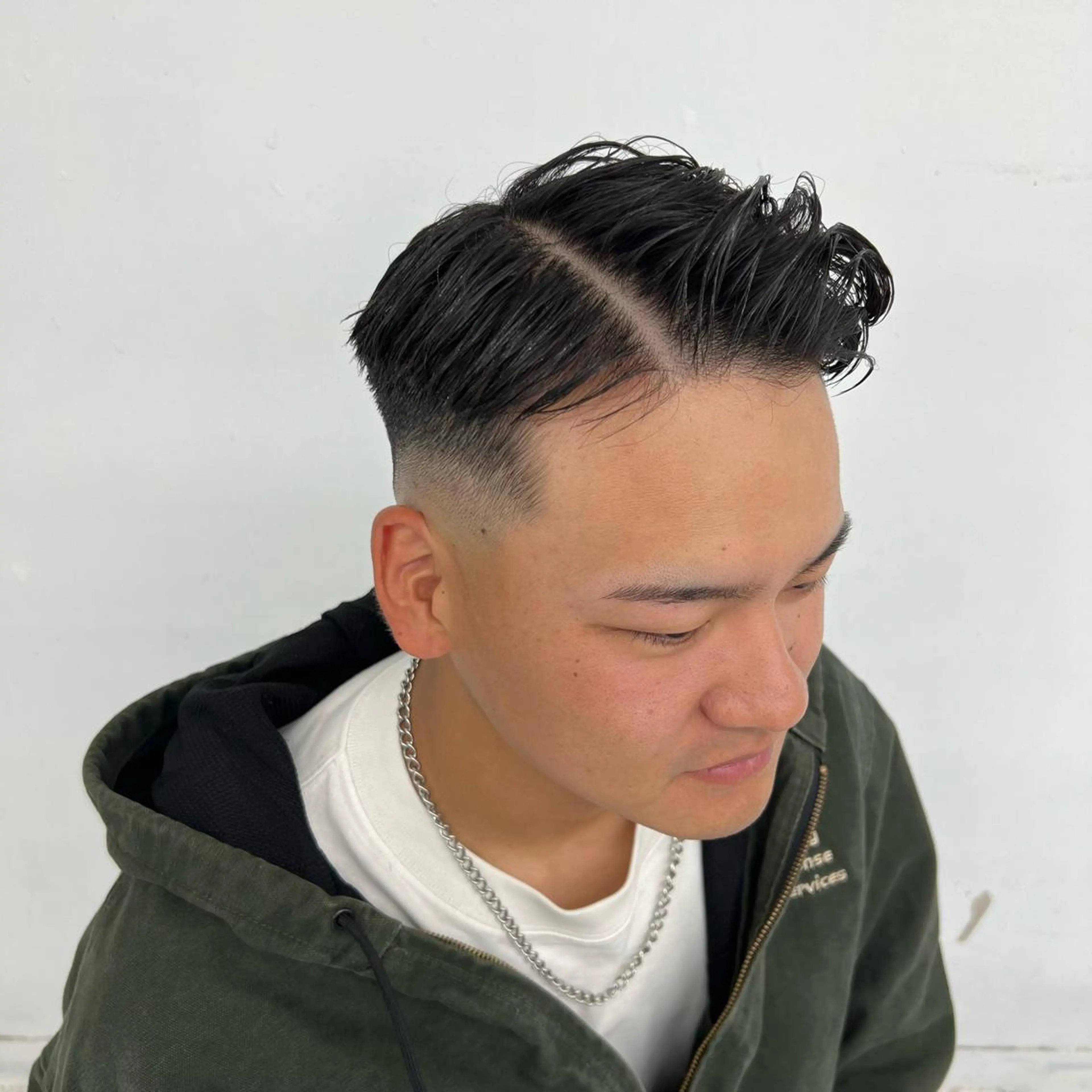 ショート パーマ 豊崎 佑輔のヘアスタイル