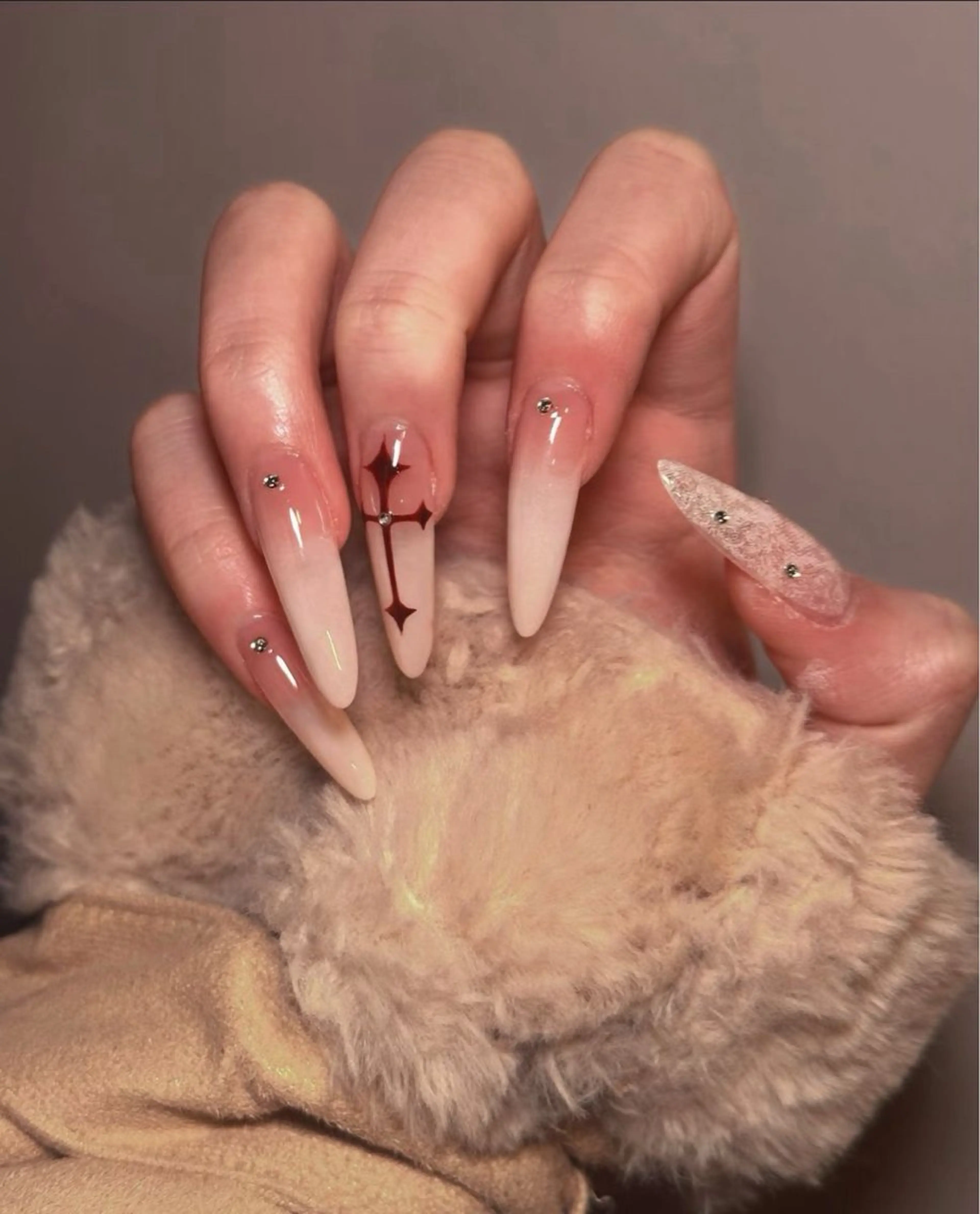 ネイル フレンチネイル キラキラネイル 韓国ネイル シンプルネイル ワンホンネイル ハンドネイル MEI Nailのネイルデザイン