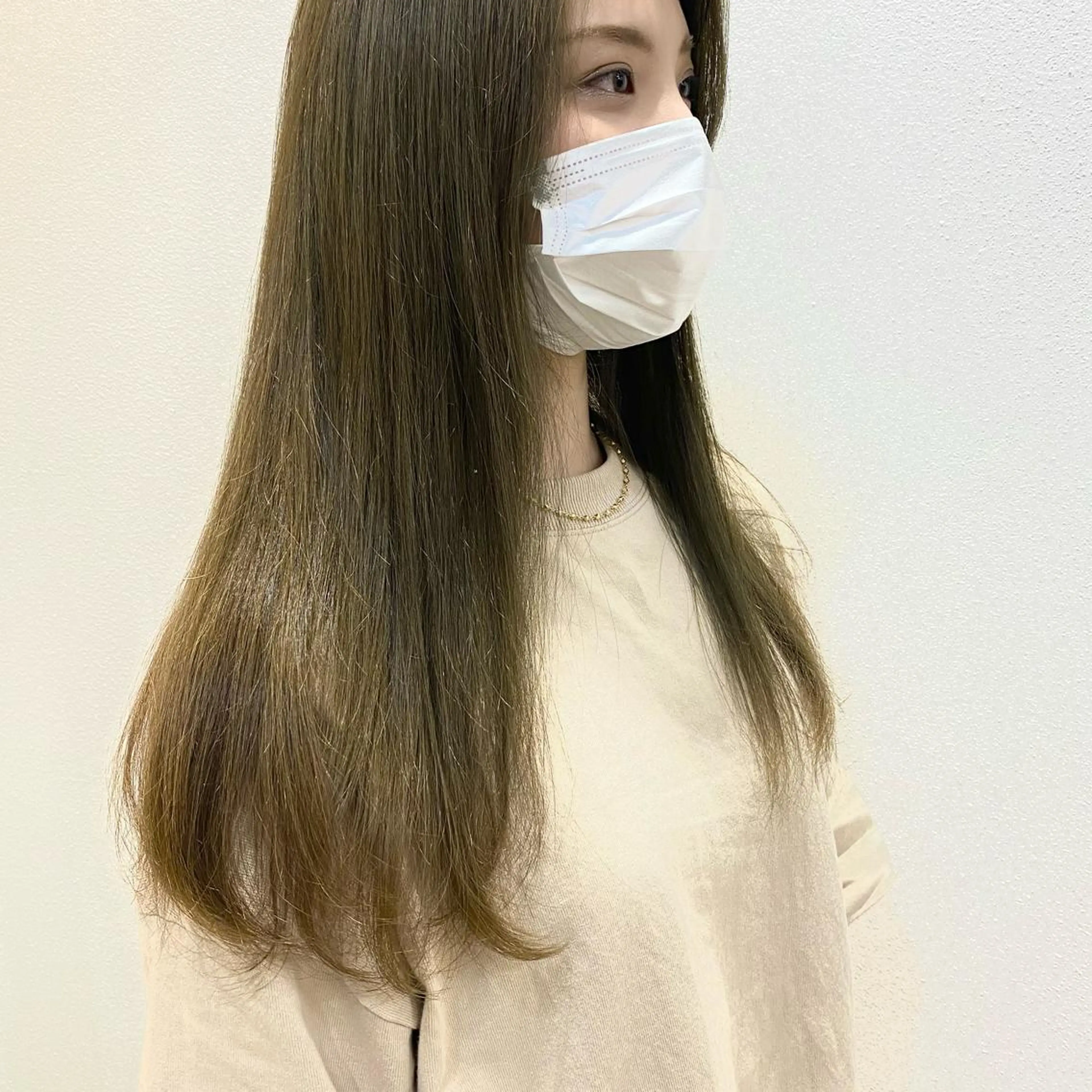 セミロング ショート& パーマ　坂本のヘアスタイル